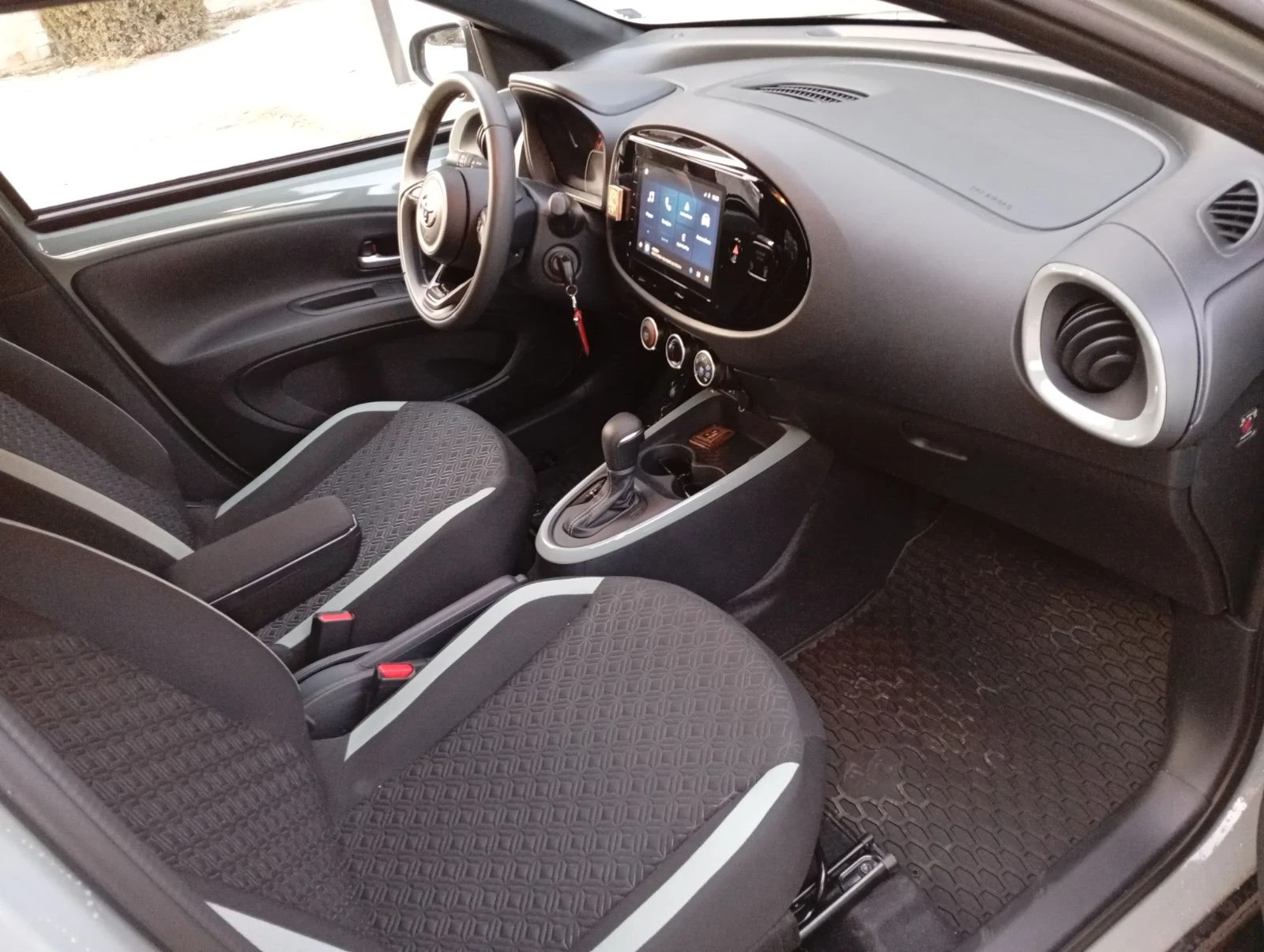Toyota Aygo Toyota AYGO X PULSE CVT ����!!! | Mobile.bg � ����������� 9