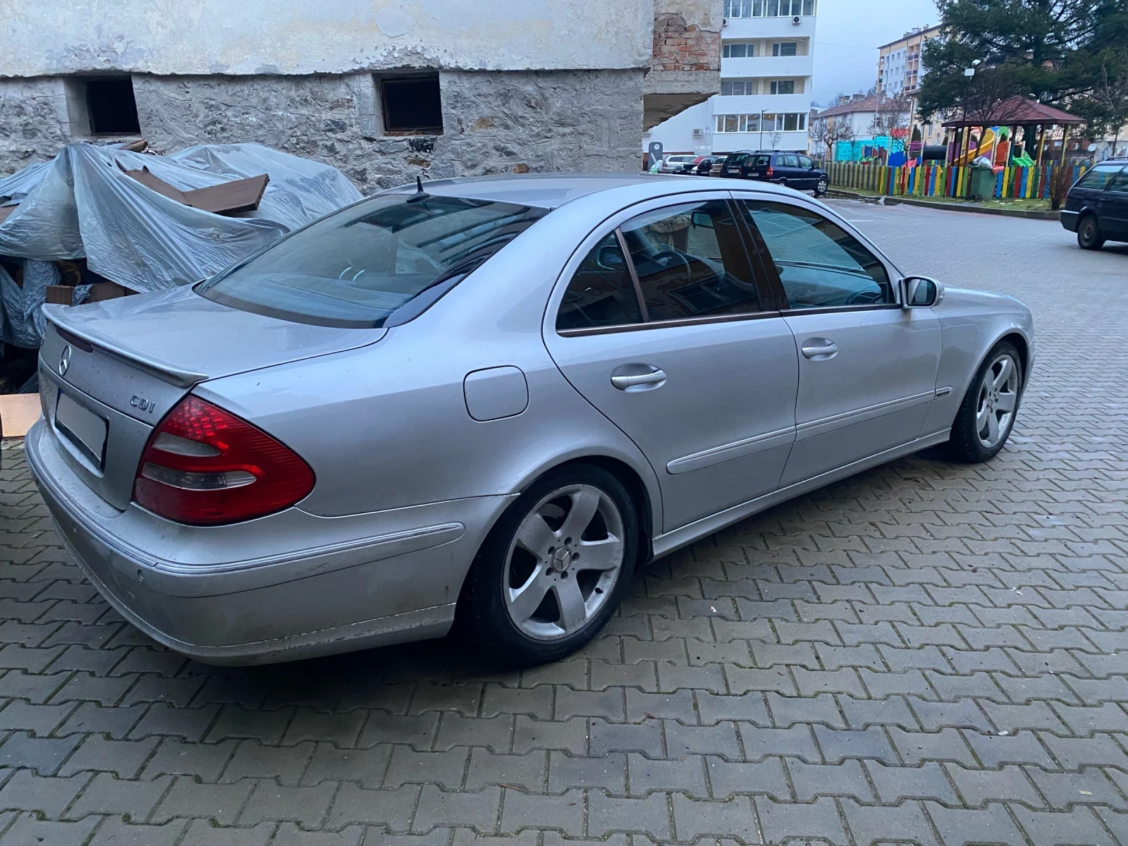 Mercedes-Benz E 270 2.7CDI | Mobile.bg � ����������� 6