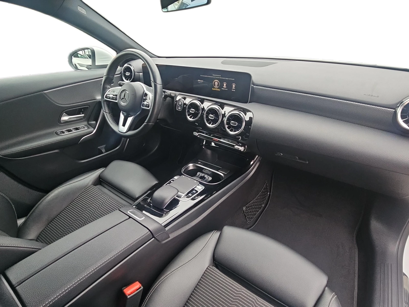 Mercedes-Benz A 180 d - изображение 9