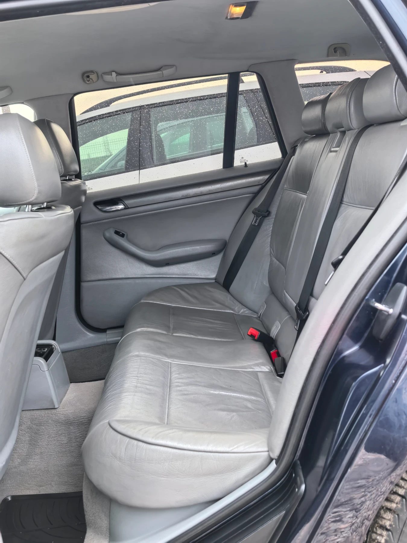 BMW 320 150 к.с * Автоматик - изображение 10