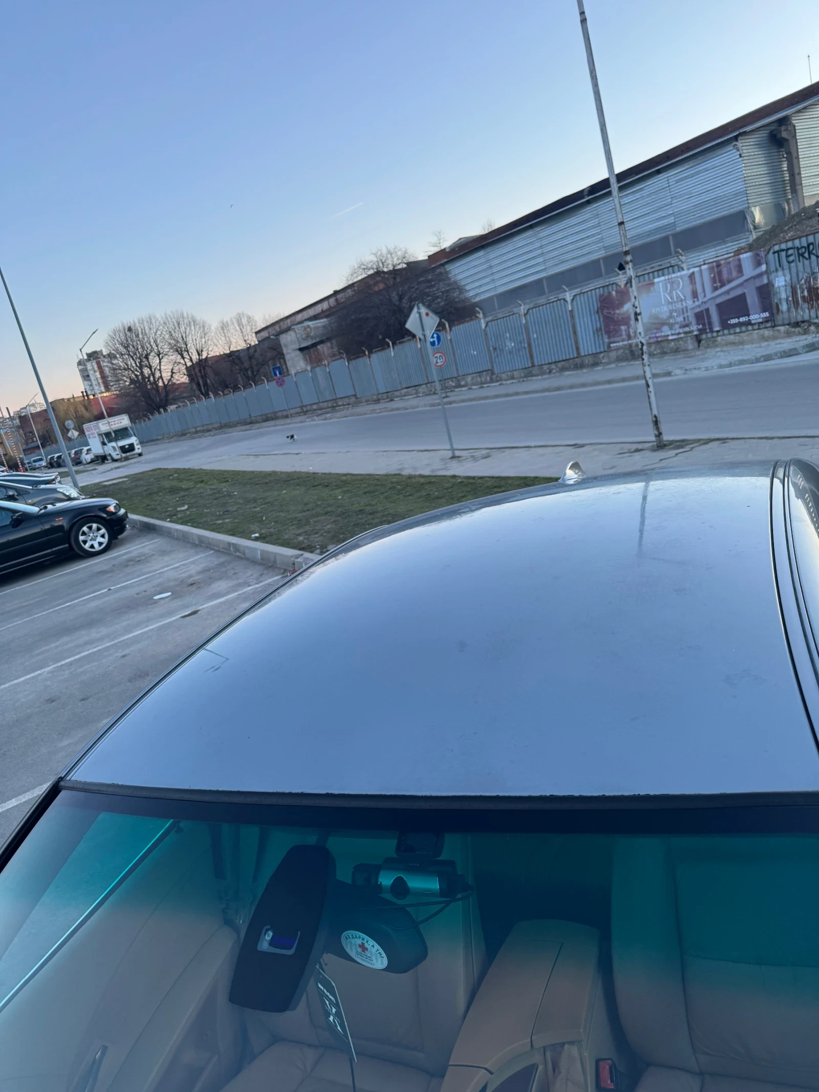 BMW 530 Xi, снимка 15 - Автомобили и джипове - 53787696