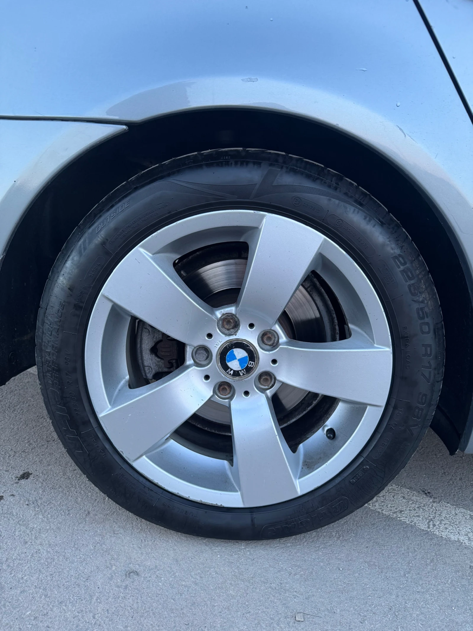 BMW 530 Xi, снимка 8 - Автомобили и джипове - 53787696