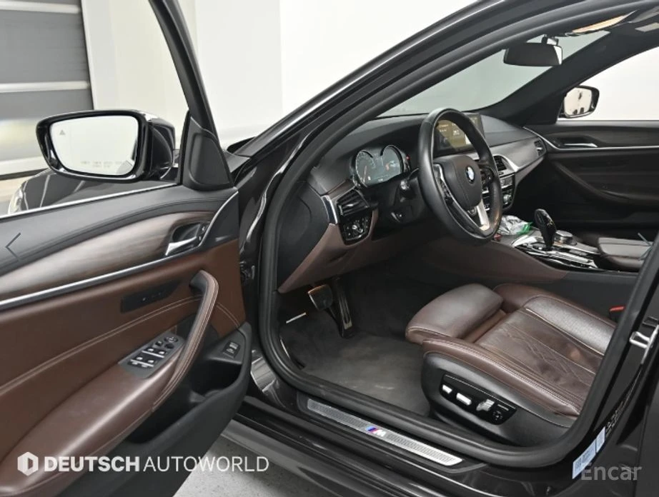 BMW 530 i xDrive* M Sport Plus* HEAD-UP* ОБДУХВАНЕ* 360 CA, снимка 6 - Автомобили и джипове - 53984896