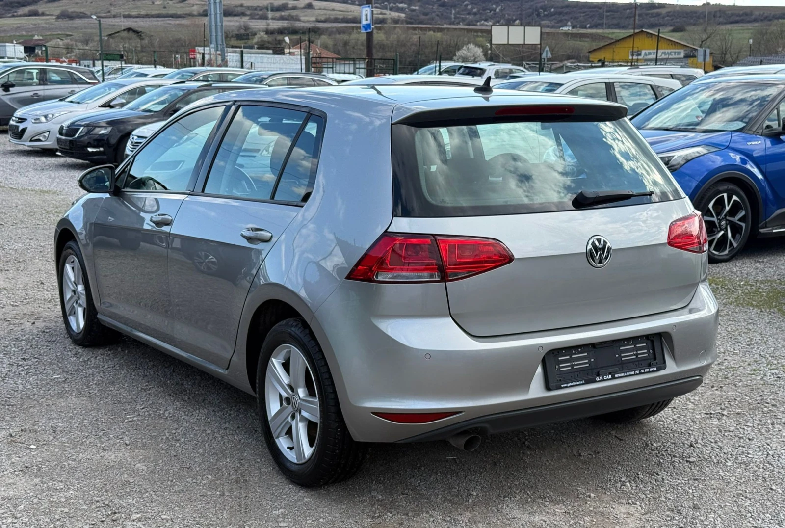 VW Golf 1.6TDI* Navi* Podgrev* TOP* , снимка 6 - Автомобили и джипове - 54147092