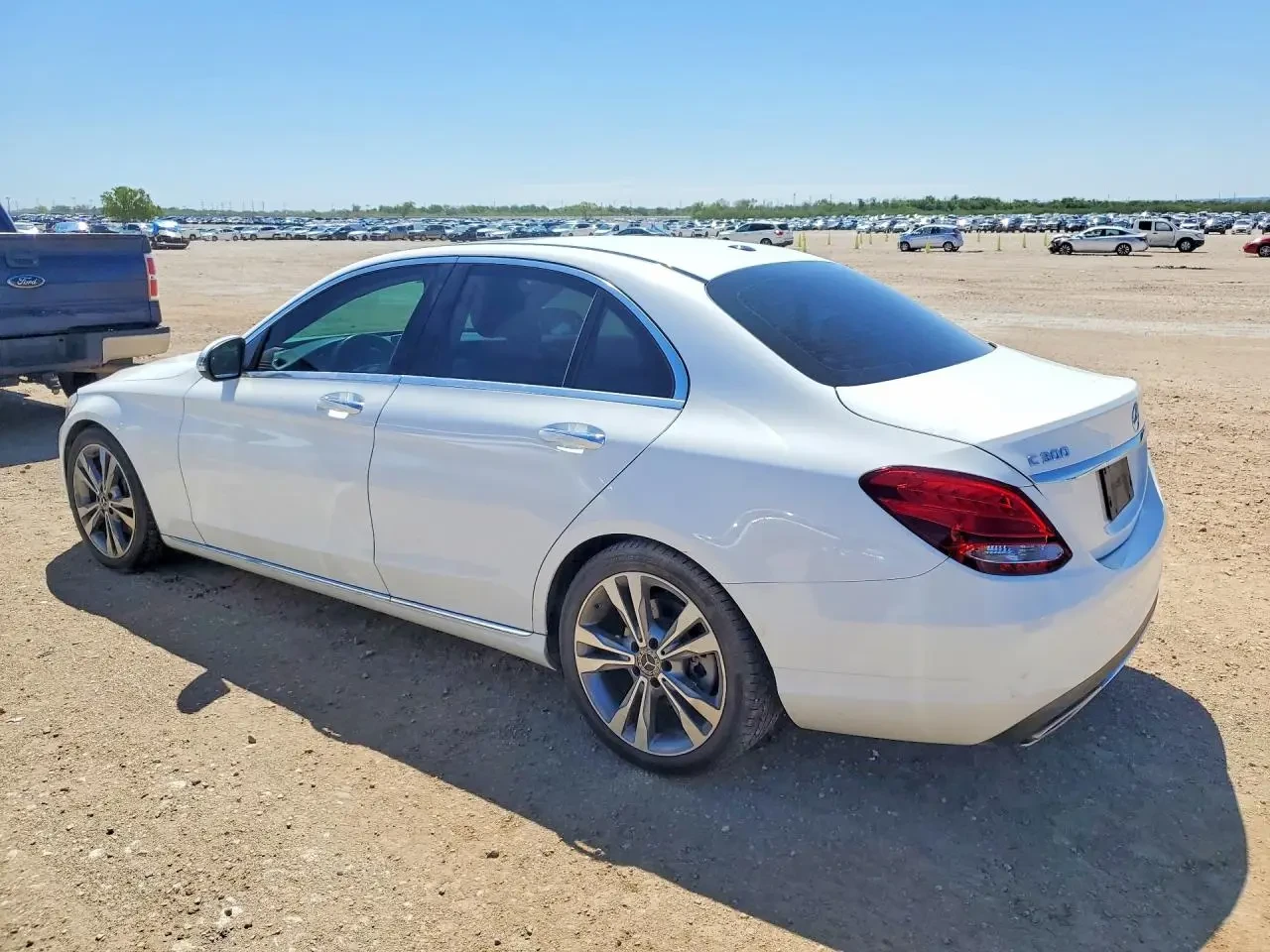 Mercedes-Benz C 300, снимка 4 - Автомобили и джипове - 54222795