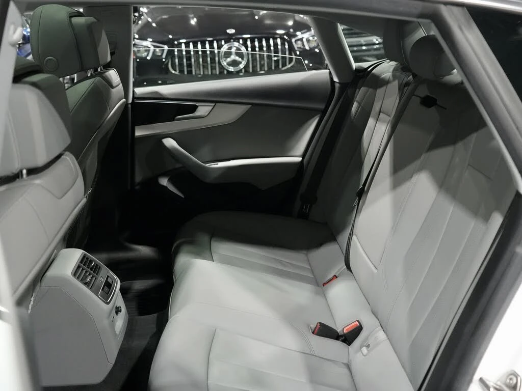 Audi A5 * АвтоКредит * (ЦЕНА ДО БГ), снимка 16 - Автомобили и джипове - 54264918