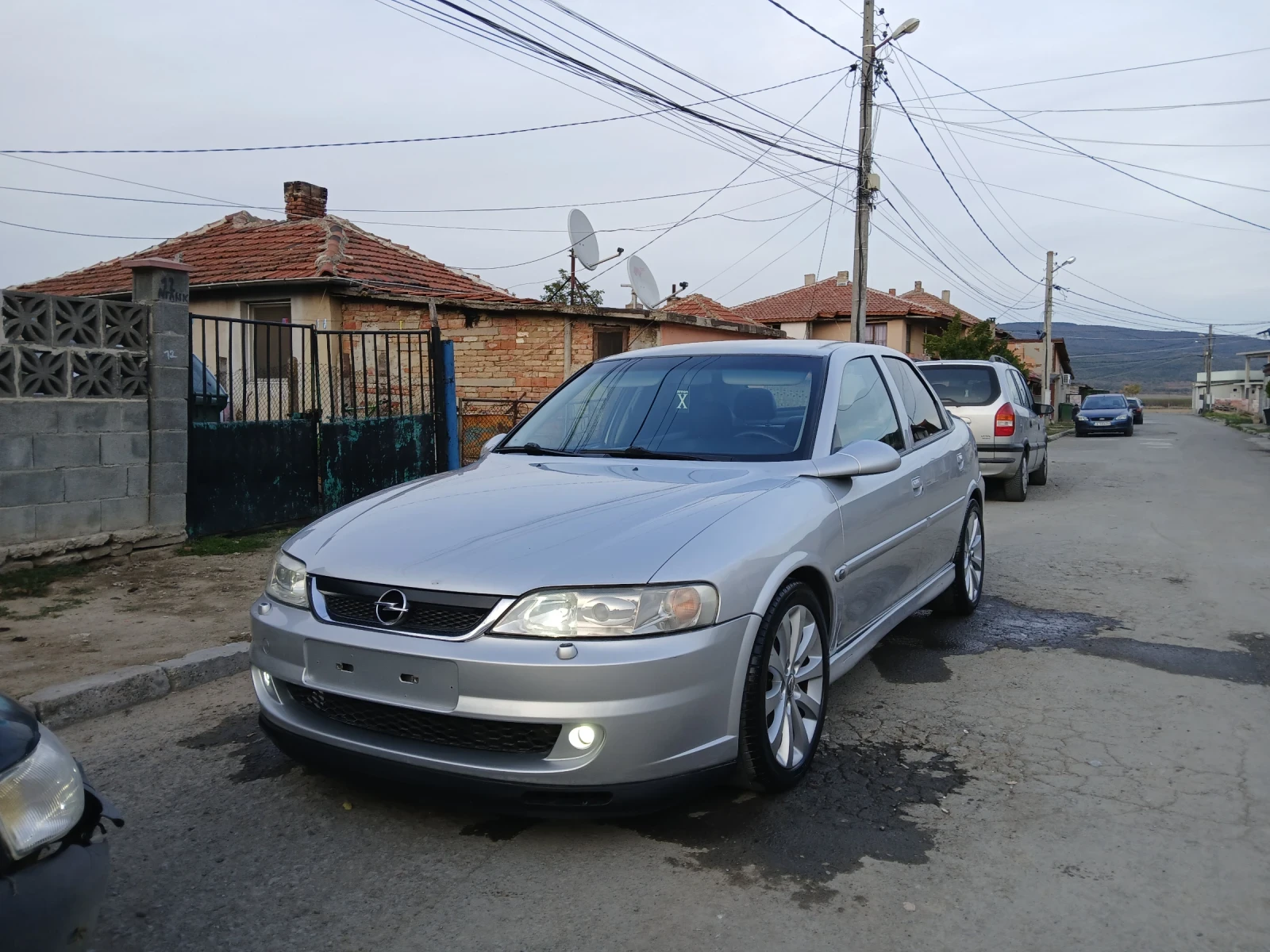 Opel Vectra Opel Vectra 1.8 , снимка 6 - Автомобили и джипове - 54316291