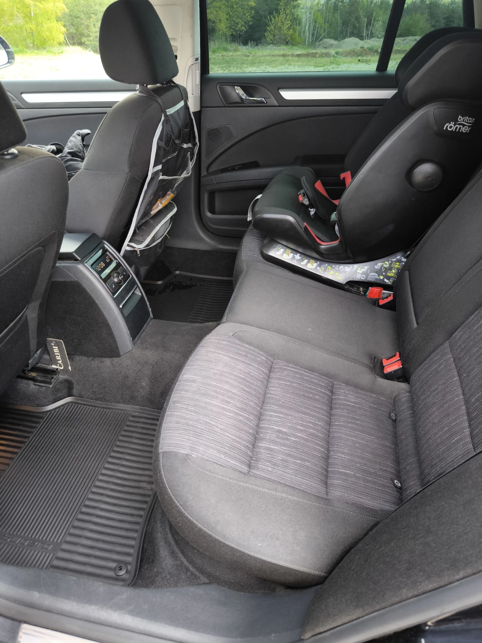 Skoda Superb 4x4 напълно обслужена, снимка 6 - Автомобили и джипове - 54383617