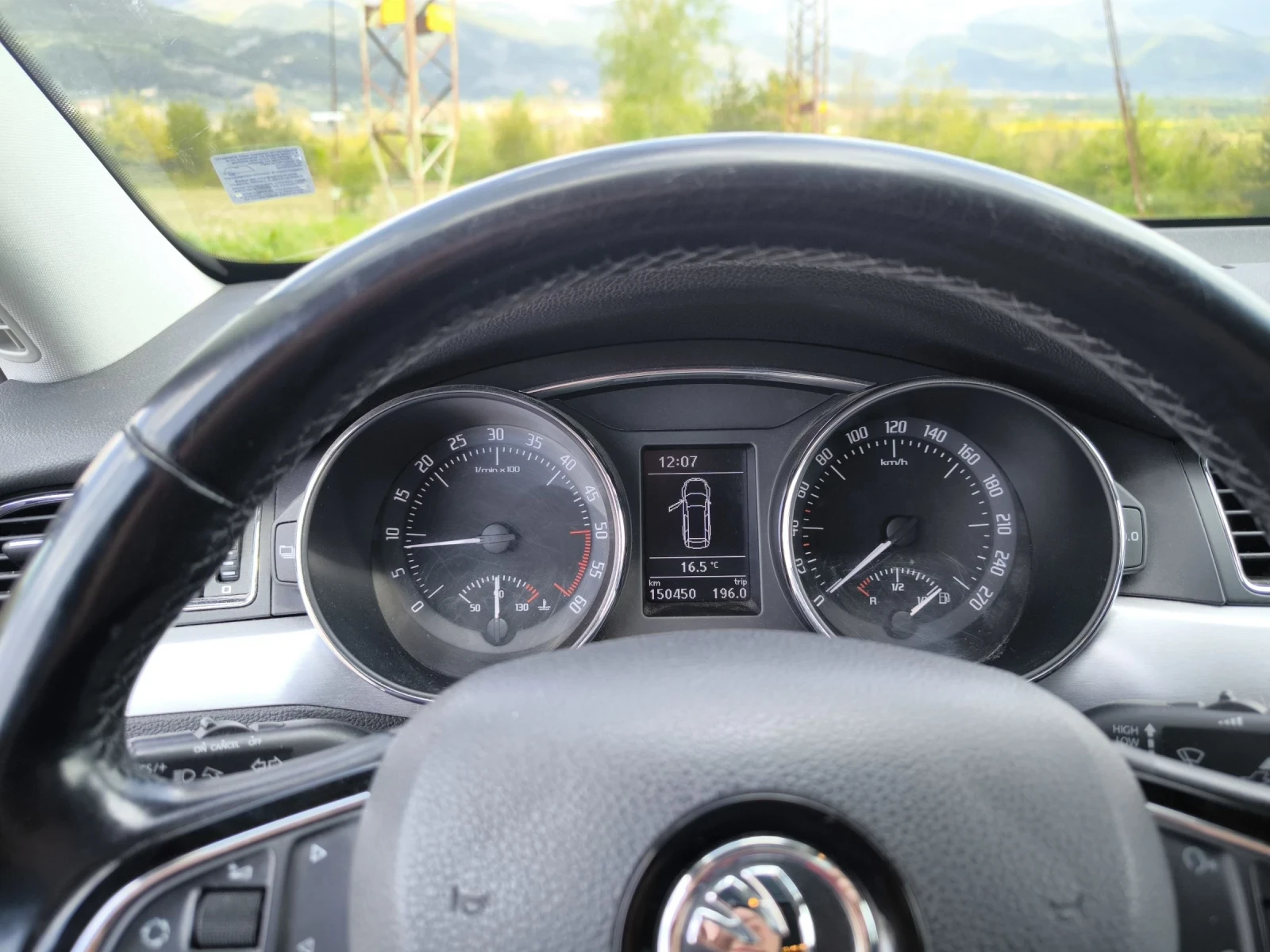 Skoda Superb 4x4 напълно обслужена, снимка 8 - Автомобили и джипове - 54383617