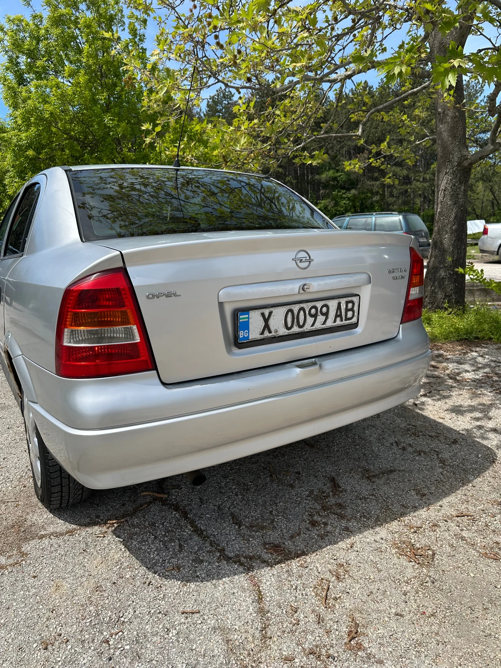Opel Astra 1.6 бензин и газ, снимка 6 - Автомобили и джипове - 54436194