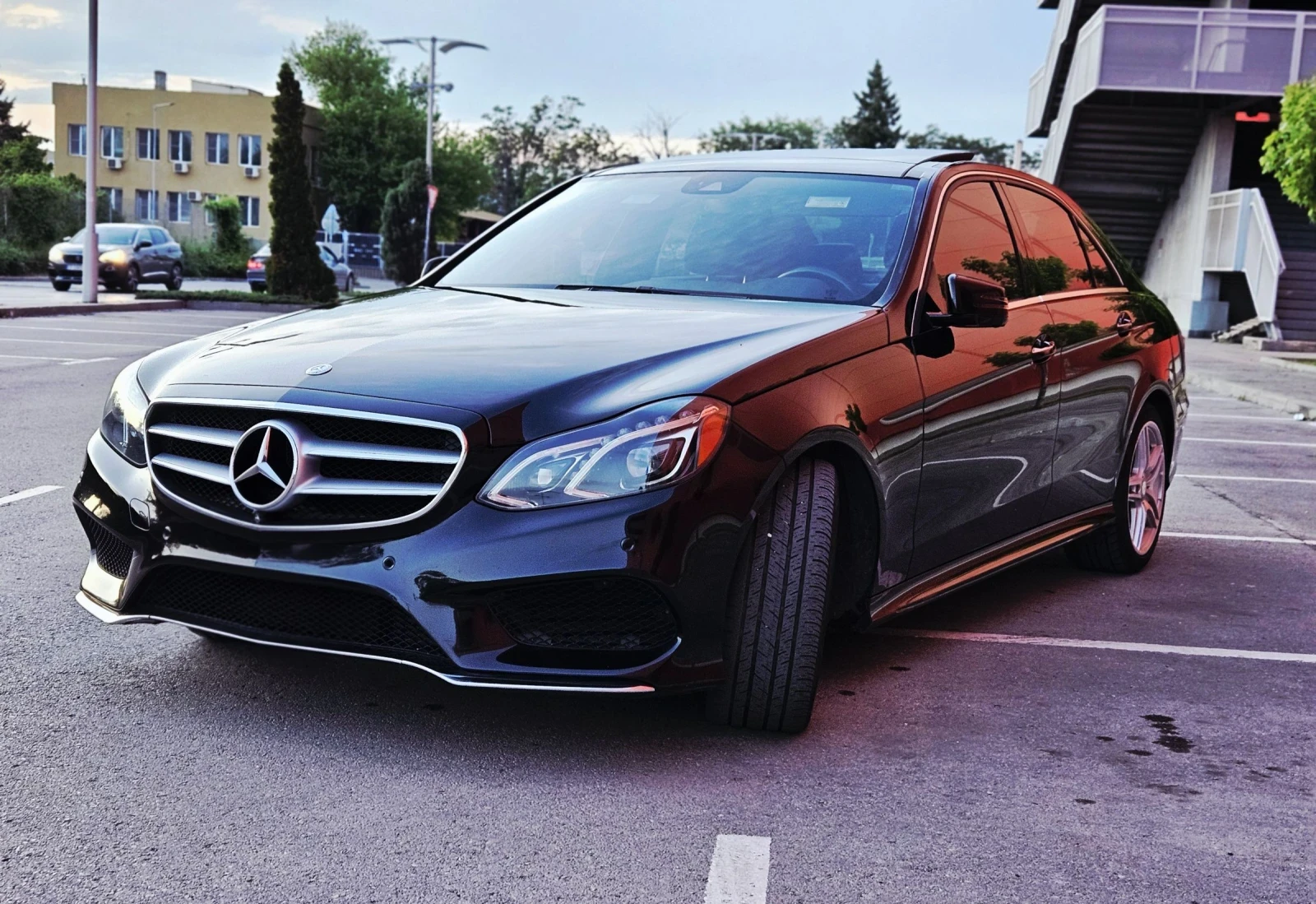 Mercedes-Benz E 250 Bluetec AMG FACELIFT 360  PANORAMA, снимка 3 - Автомобили и джипове - 54520621