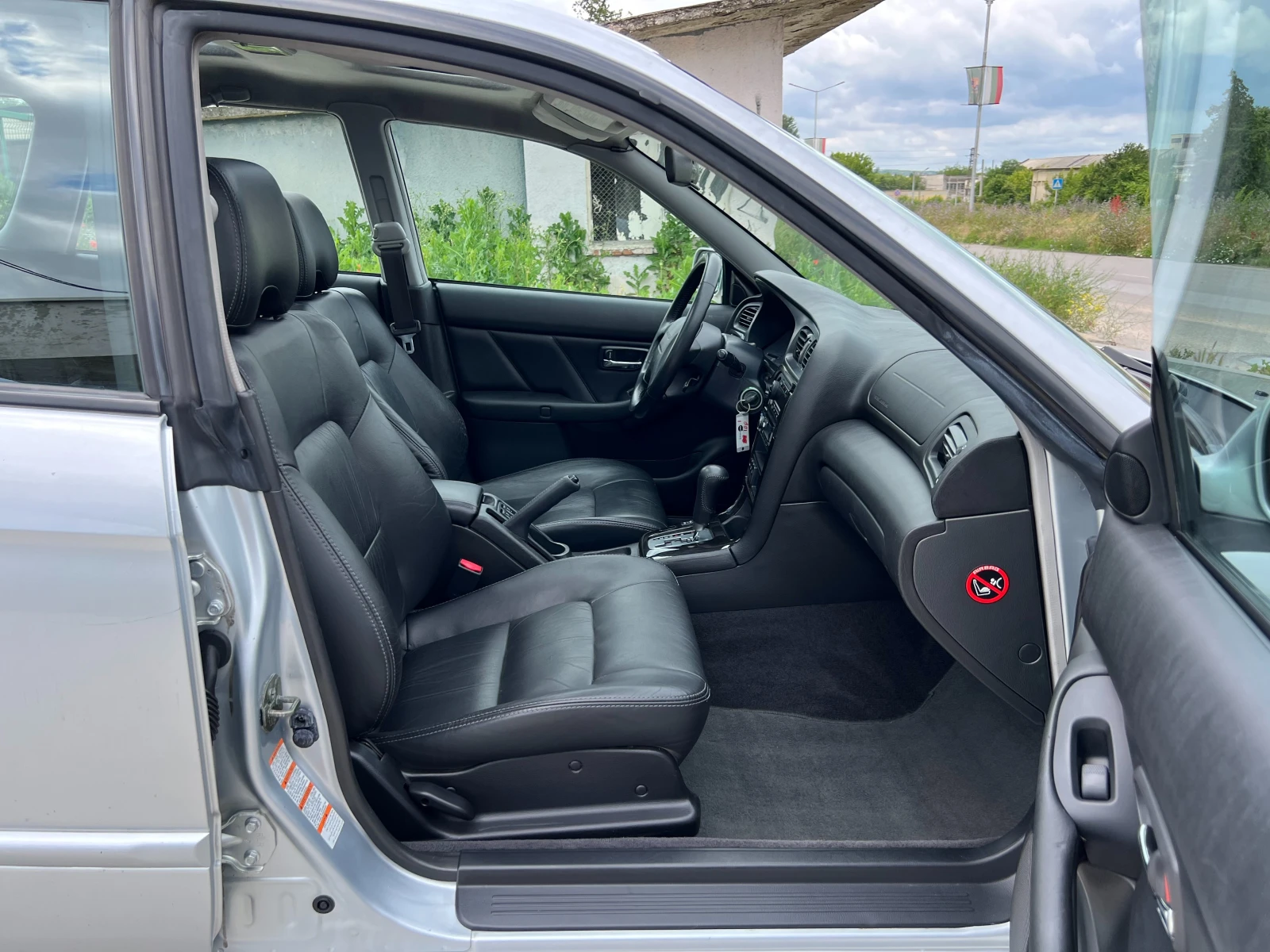 Subaru Legacy 2.5i-156к.с-4х4-ТОП СЪСТОЯНИЕ!!!, снимка 11 - Автомобили и джипове - 54858308