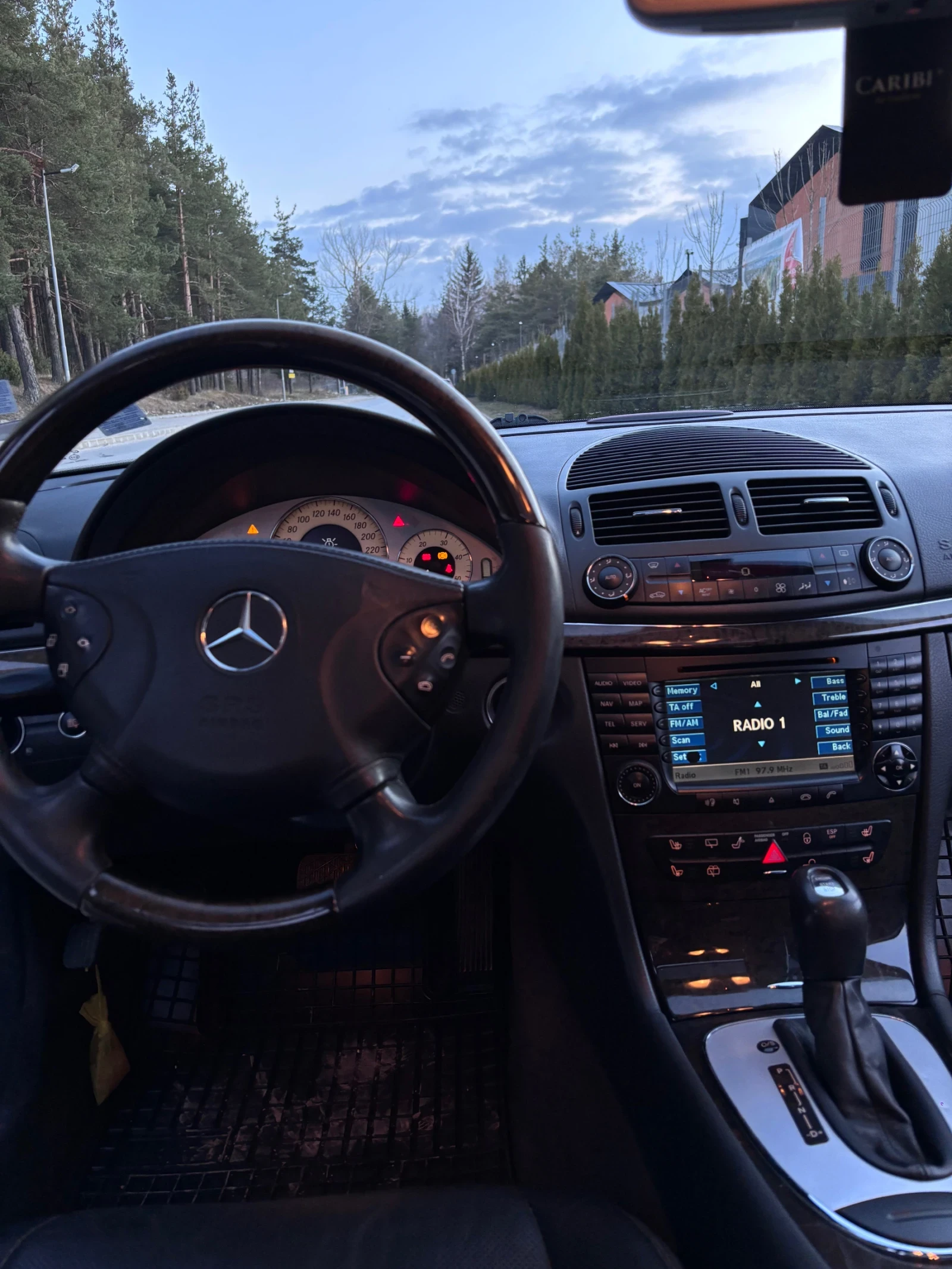 Mercedes-Benz E 320 | Mobile.bg � ����������� 11