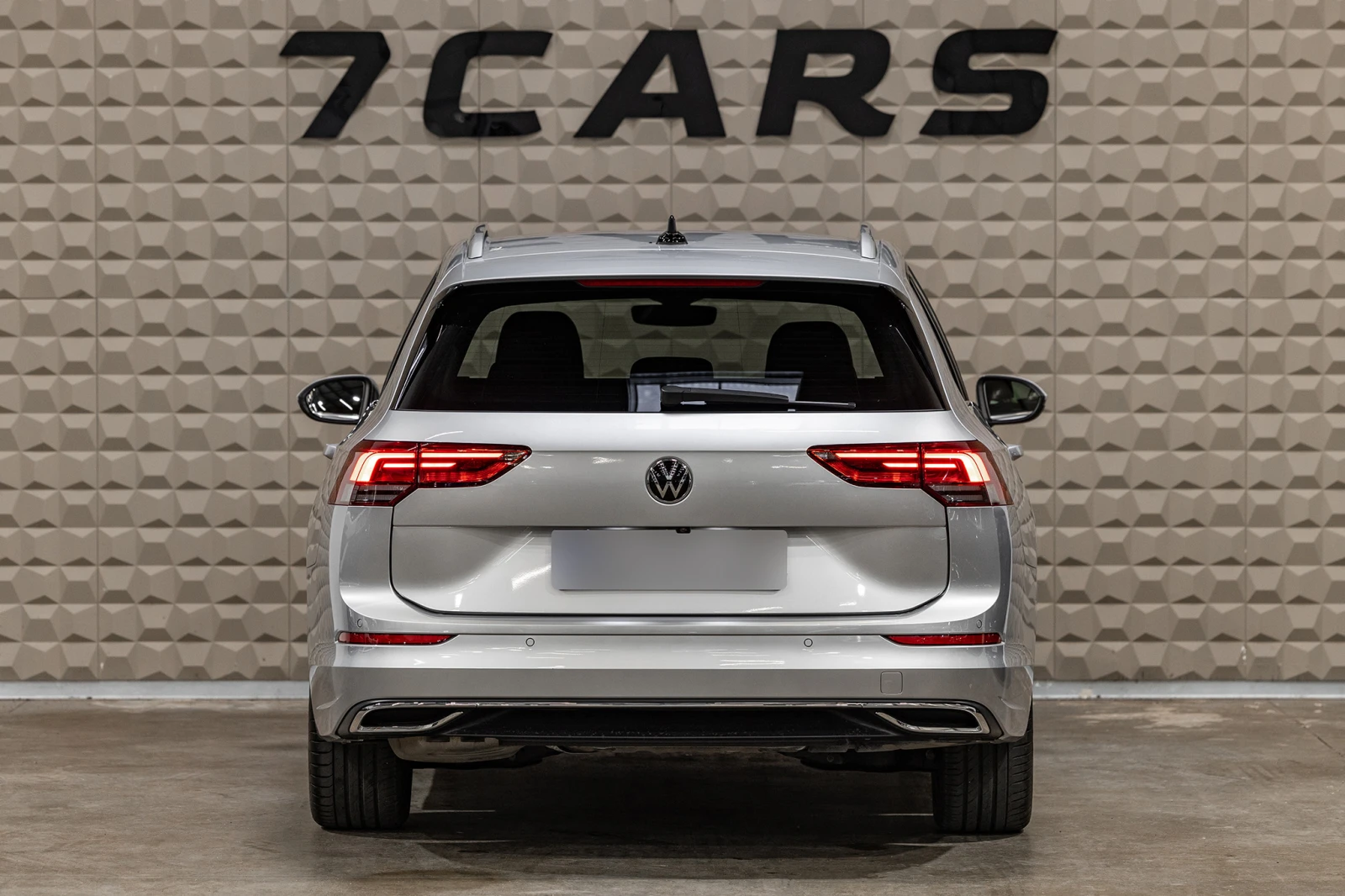 VW Golf 8 Variant | 1.5 TSI | IQ.Light LED | , снимка 5 - Автомобили и джипове - 55530790