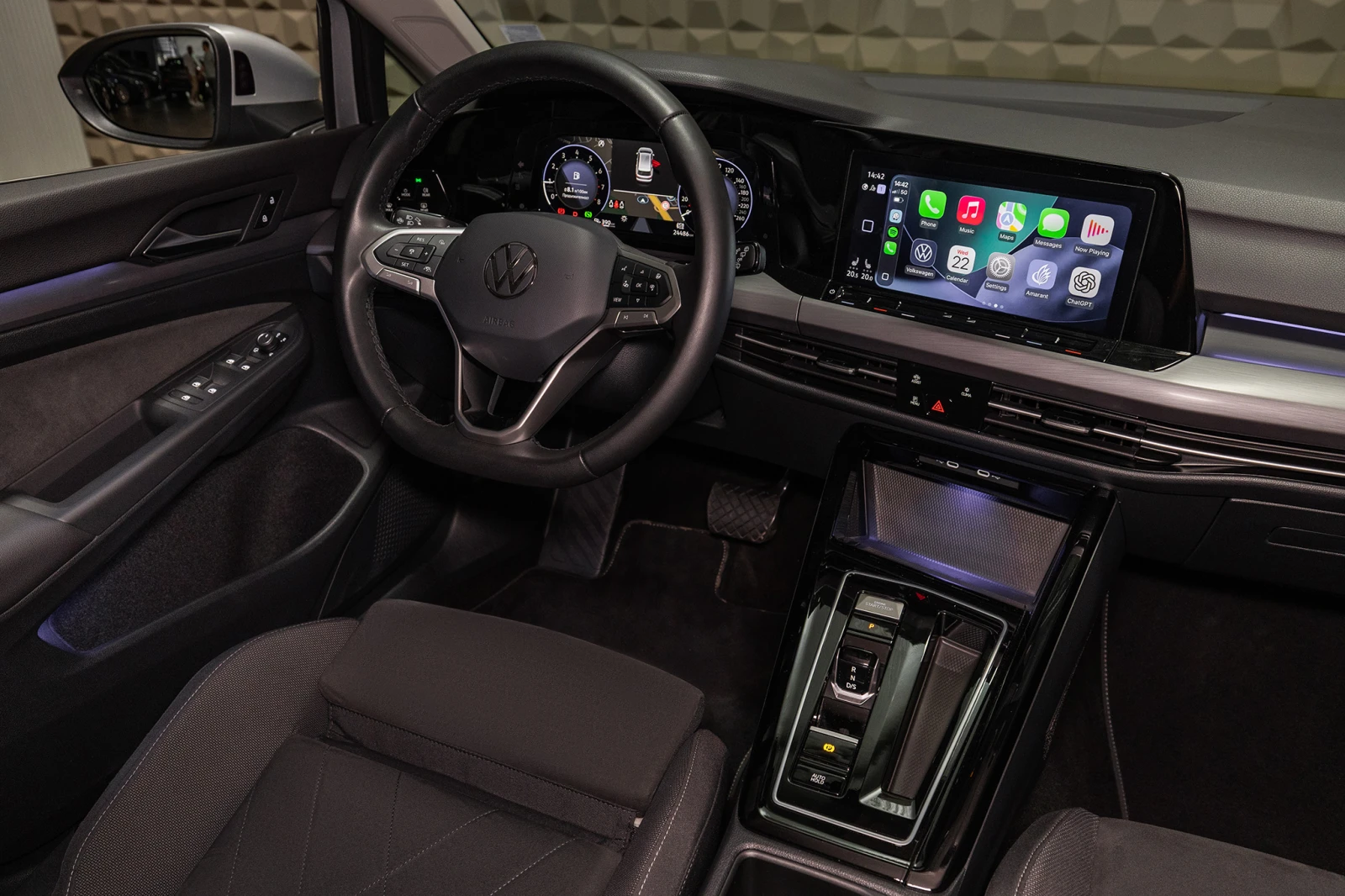 VW Golf 8 Variant | 1.5 TSI | IQ.Light LED | , снимка 11 - Автомобили и джипове - 55530790