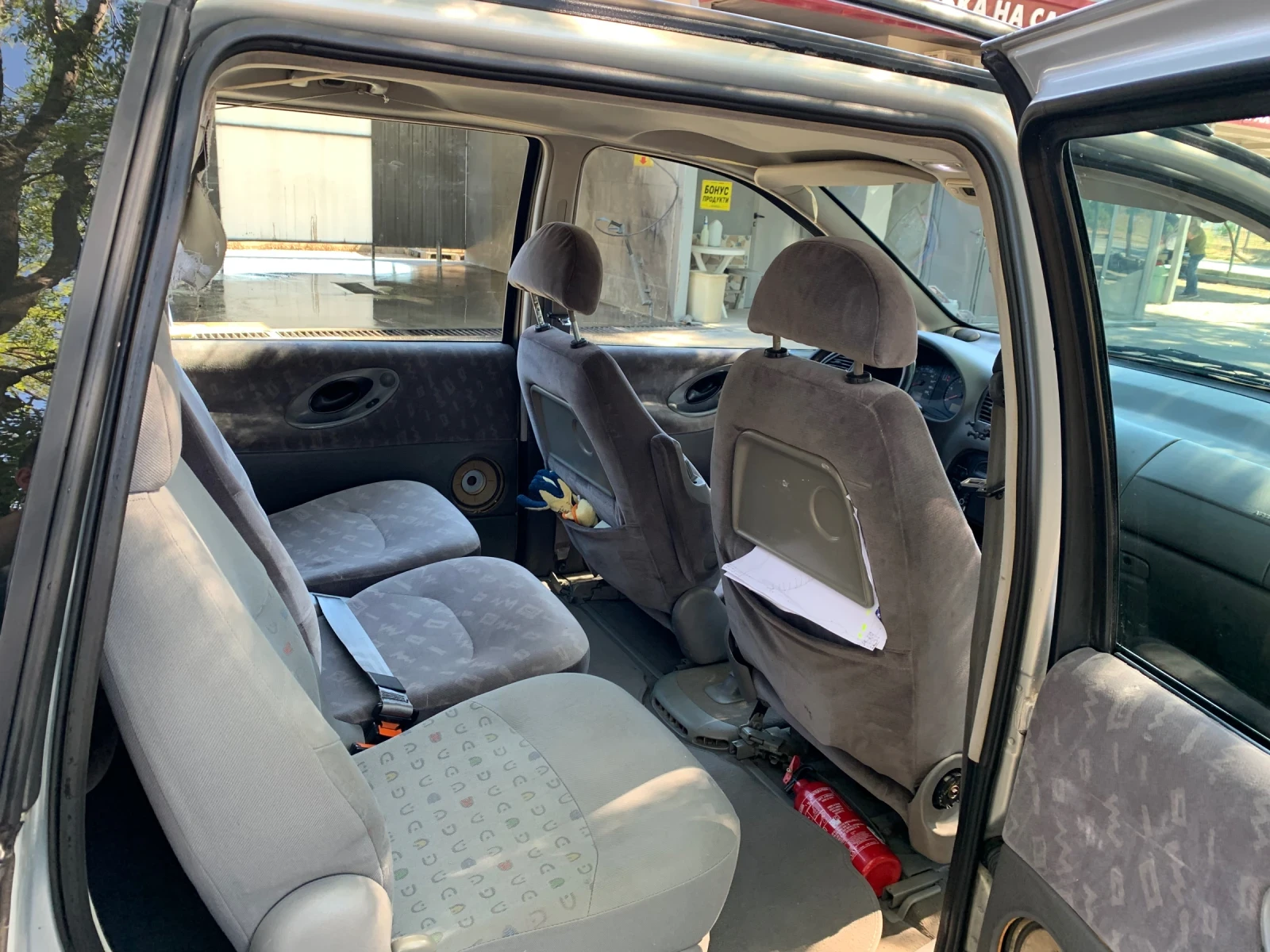 Seat Alhambra 1.9tdi, снимка 11 - Автомобили и джипове - 56130562