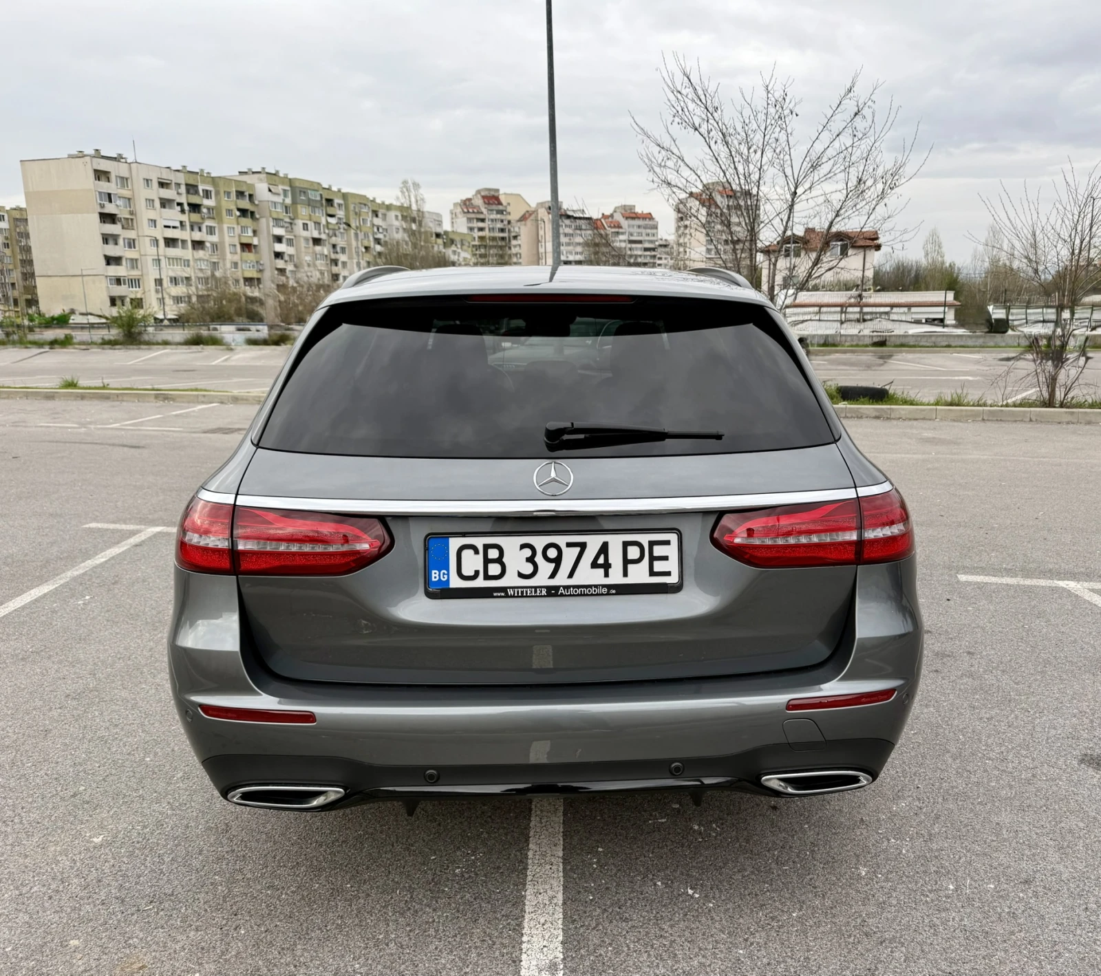 Mercedes-Benz E 400 d 4matic AMG Night pack, снимка 5 - Автомобили и джипове - 56269374