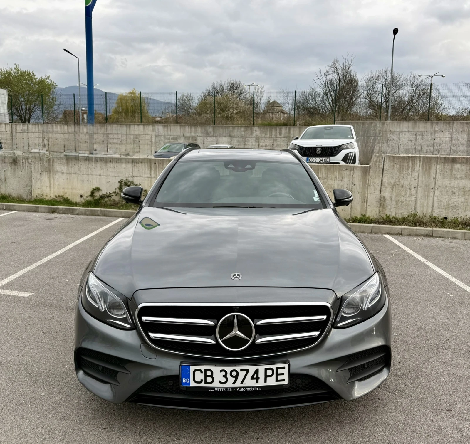Mercedes-Benz E 400 d 4matic AMG Night pack, снимка 2 - Автомобили и джипове - 56269374