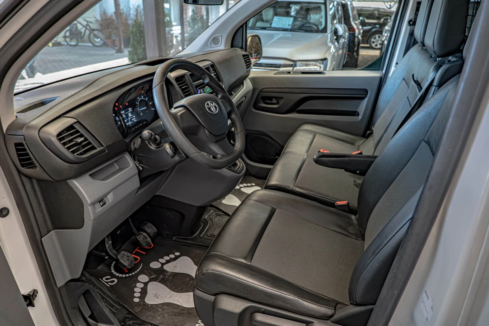 Toyota Proace City Verso 1.6D-4D/������� | Mobile.bg � ����������� 8