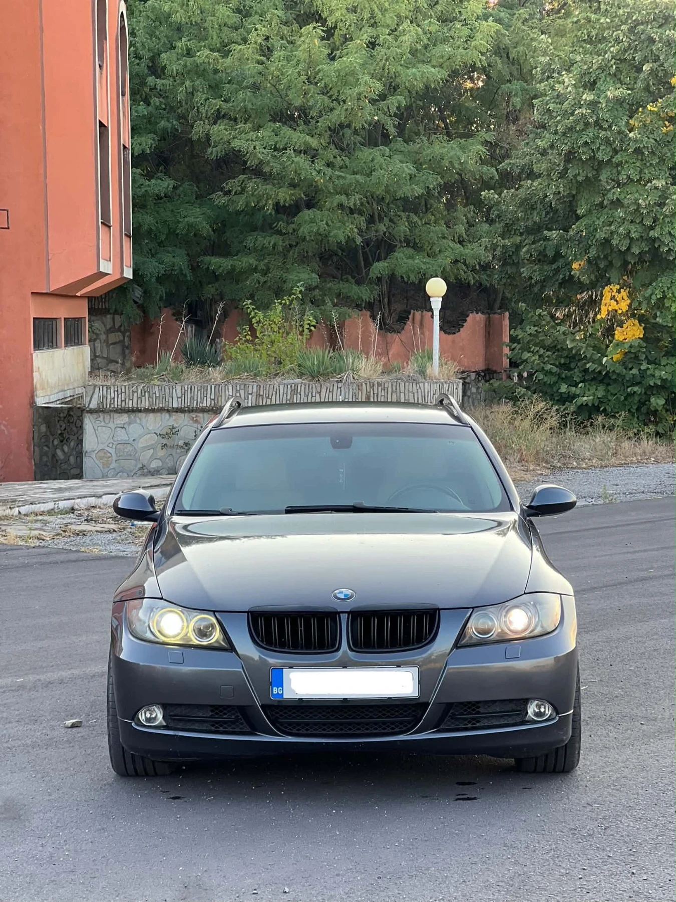 BMW 320 163k 6ck, снимка 2 - Автомобили и джипове - 56546326