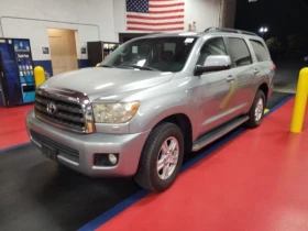 Toyota Sequoia SR5