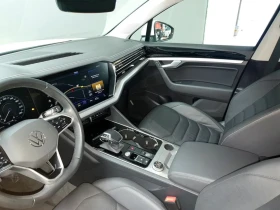 VW Touareg 3.0TDI/V6/231HP/4MOTION/ACC/LED/NAVI/L.ASSIST/279f - 84299 лв. - 78866217 9