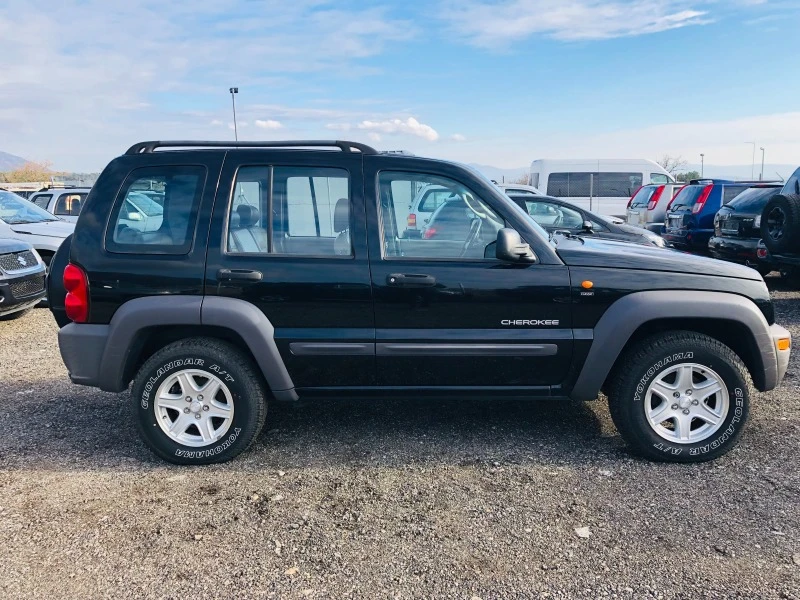 Jeep Cherokee 2.4 UNIKAT GREECE, снимка 3 - Автомобили и джипове - 45750167