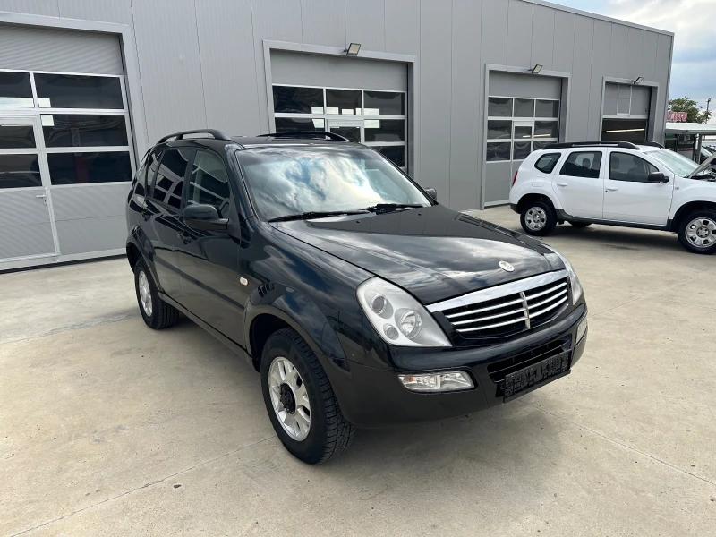 SsangYong Rexton 2.7-4x4-Автомат, снимка 3 - Автомобили и джипове - 47257480