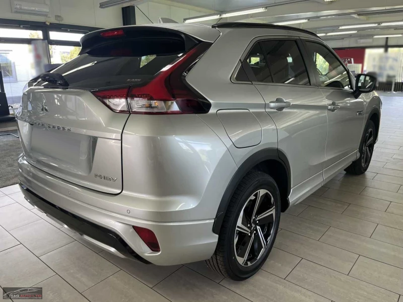 Mitsubishi Eclipse Cross НОВ!LED/188HP/CAM/CARPLAY/NAVI/4X4/365b, снимка 6 - Автомобили и джипове - 47772772