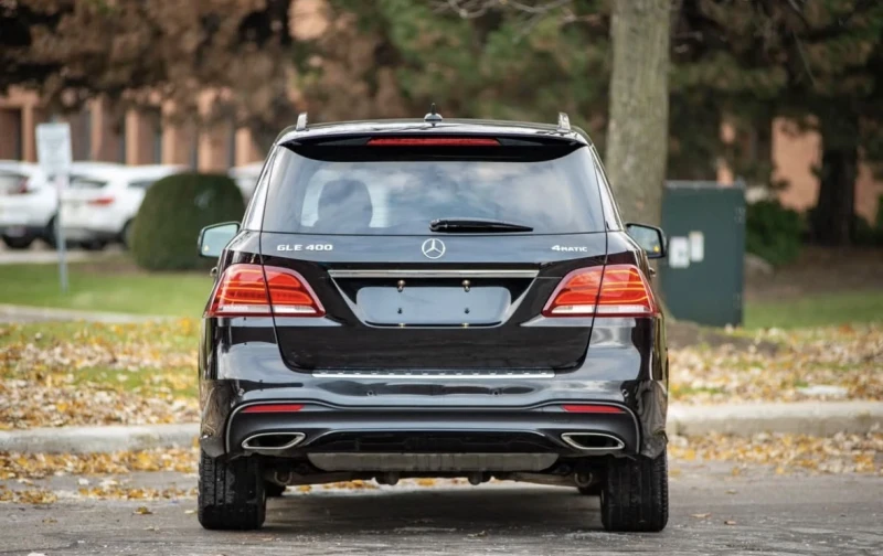 Mercedes-Benz GLE 400 * * AMG PACK* * CARFAX* * АВТОКРЕДИТ* * , снимка 6 - Автомобили и джипове - 52823909