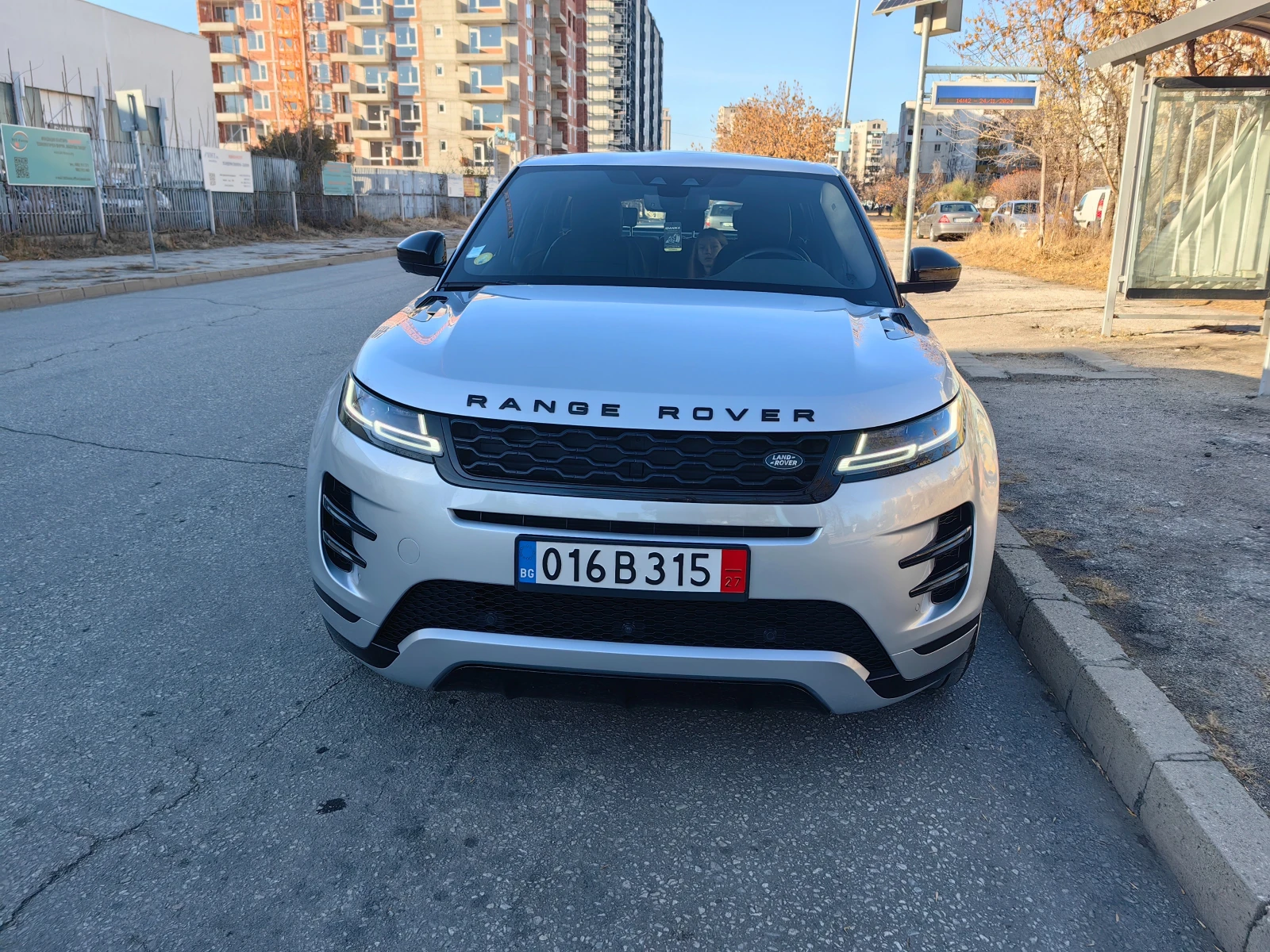 Land Rover Range Rover Evoque 2.0TD4 180кс. R-Dynamic 4х4 360 - изображение 3