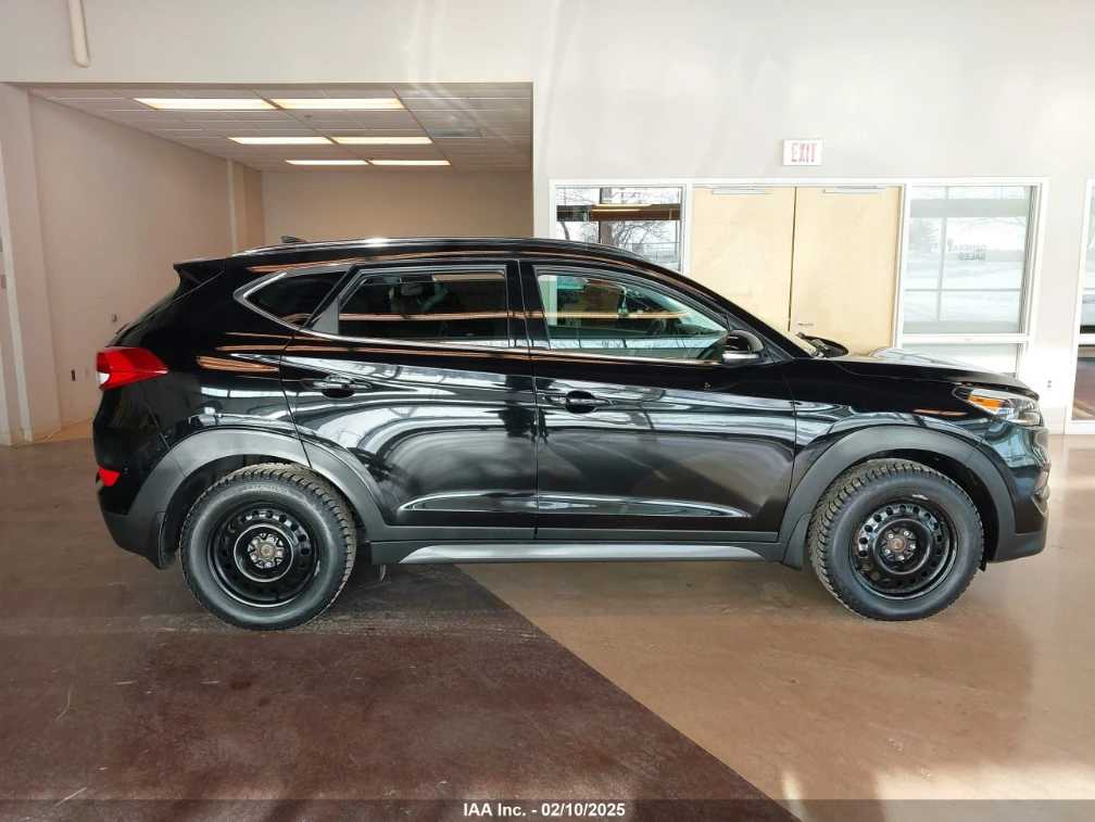 Hyundai Tucson LIMITED Keyless  Панорама FULL              - изображение 7