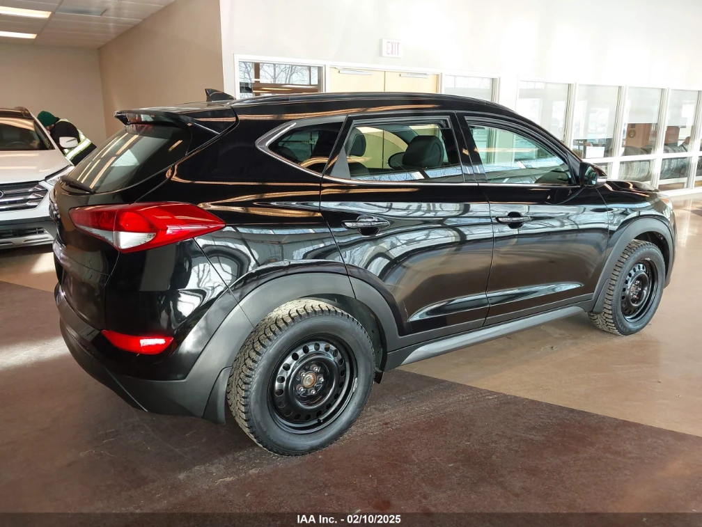 Hyundai Tucson LIMITED Keyless  Панорама FULL              - изображение 6