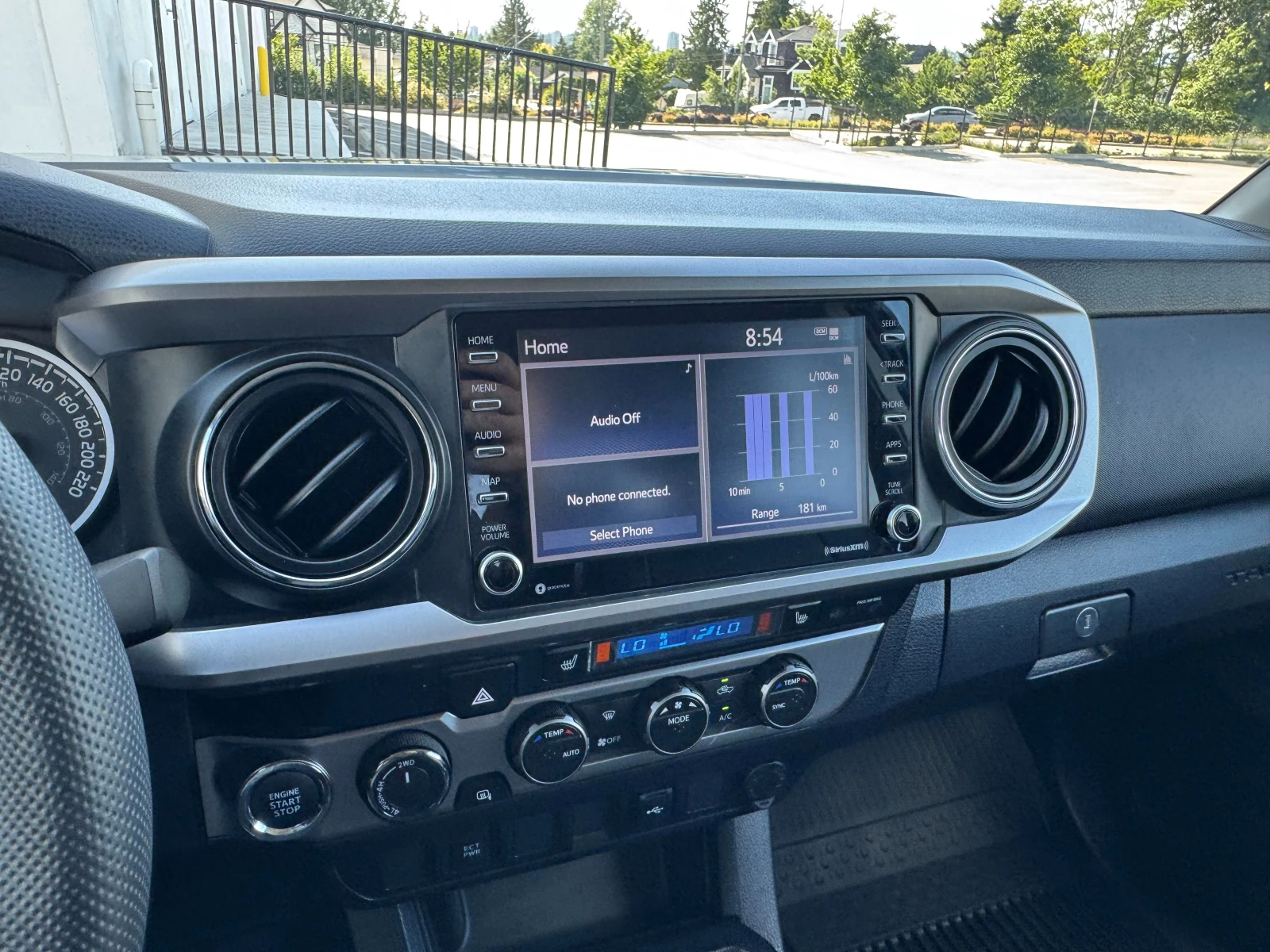 Toyota Tacoma * * DOUBLE CAB SB * * * CARFAX * * АВТО КРЕДИТ * * - изображение 8