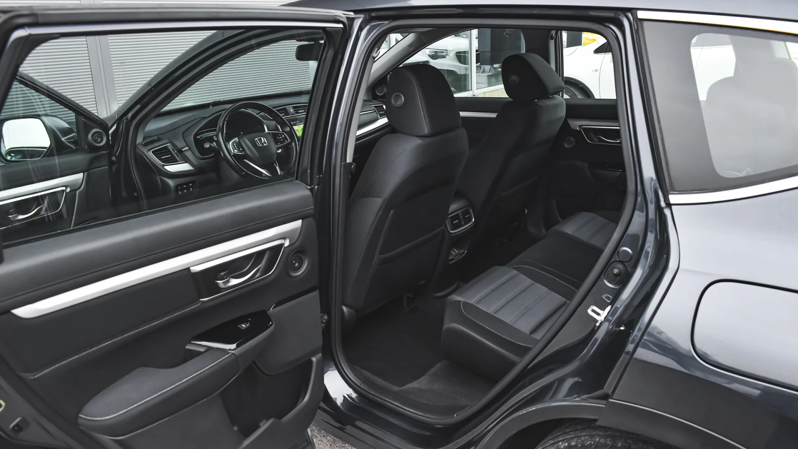 Honda Cr-v 2.0 i-MMD Elegance Hybrid Automatic - изображение 9