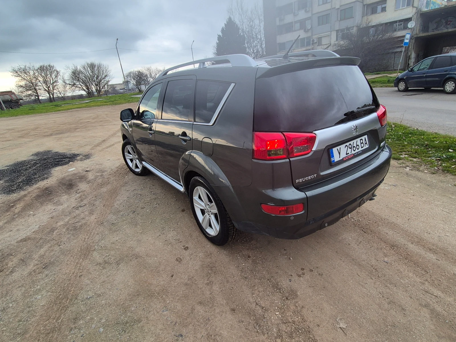 Peugeot 4007  - изображение 6