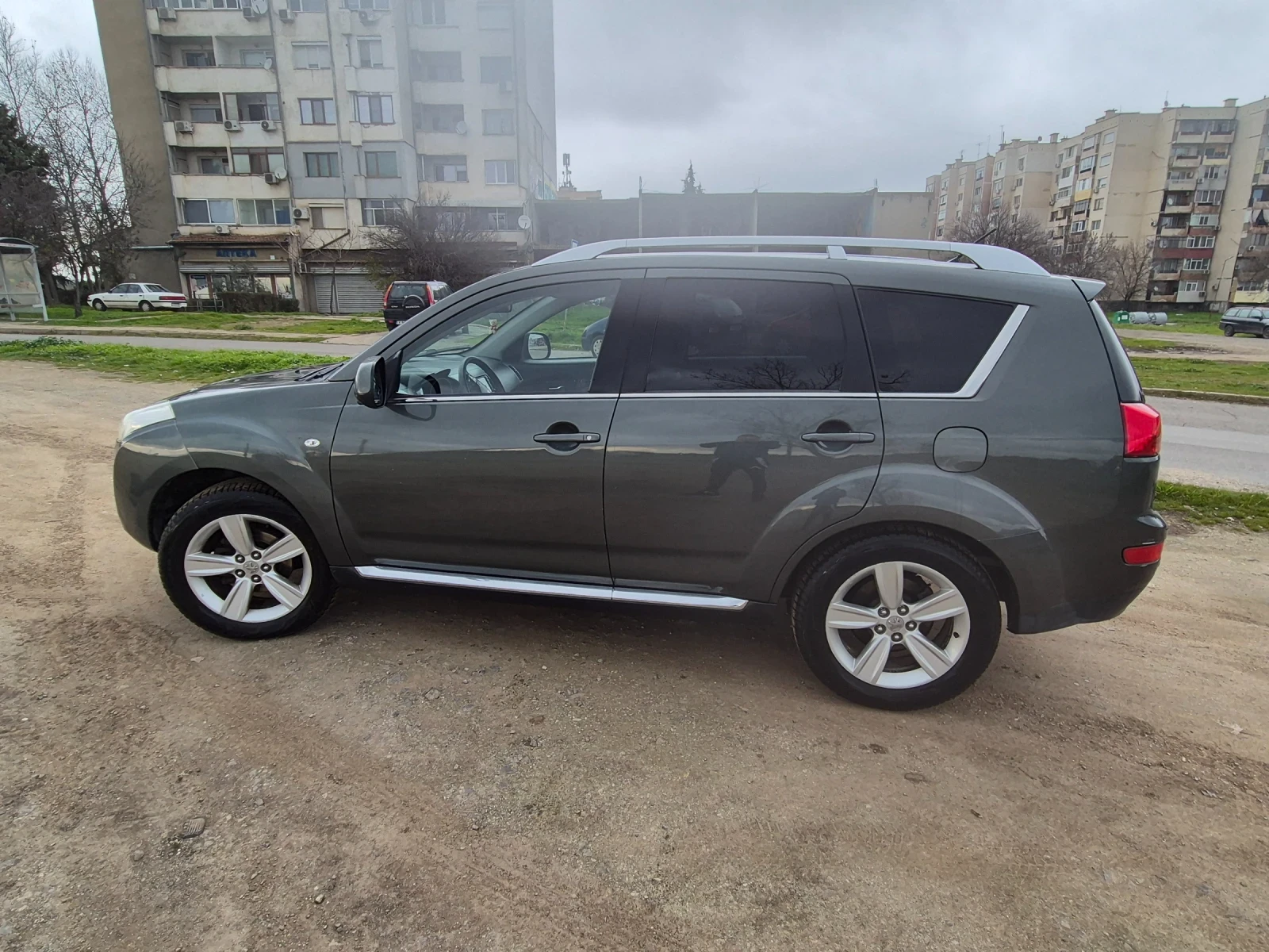 Peugeot 4007  - изображение 4