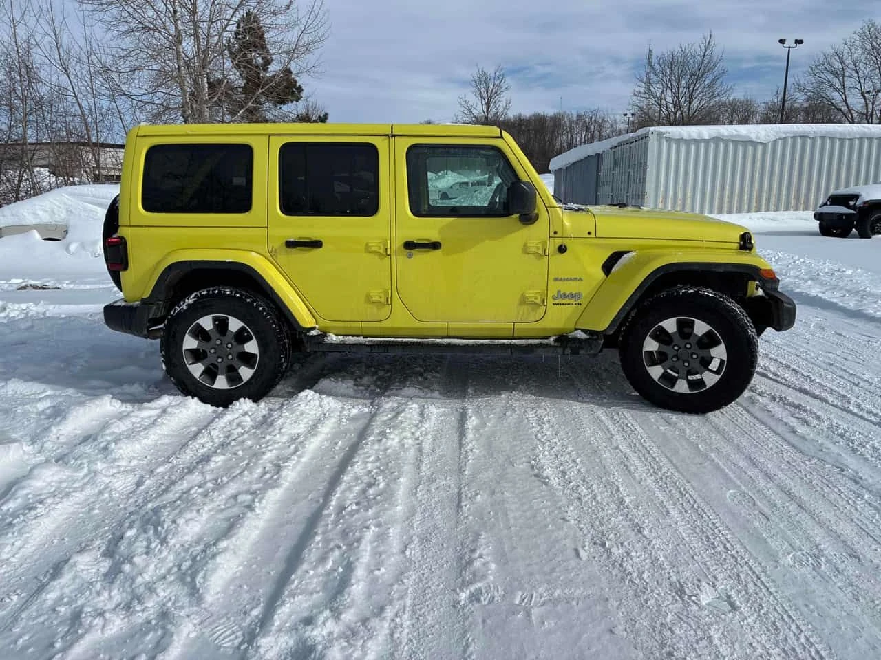 Jeep Wrangler Sahara| ALPINE| ПОДГРЕВИ| CARFAX| АВТОФИНАНСИРАНЕ  - изображение 4