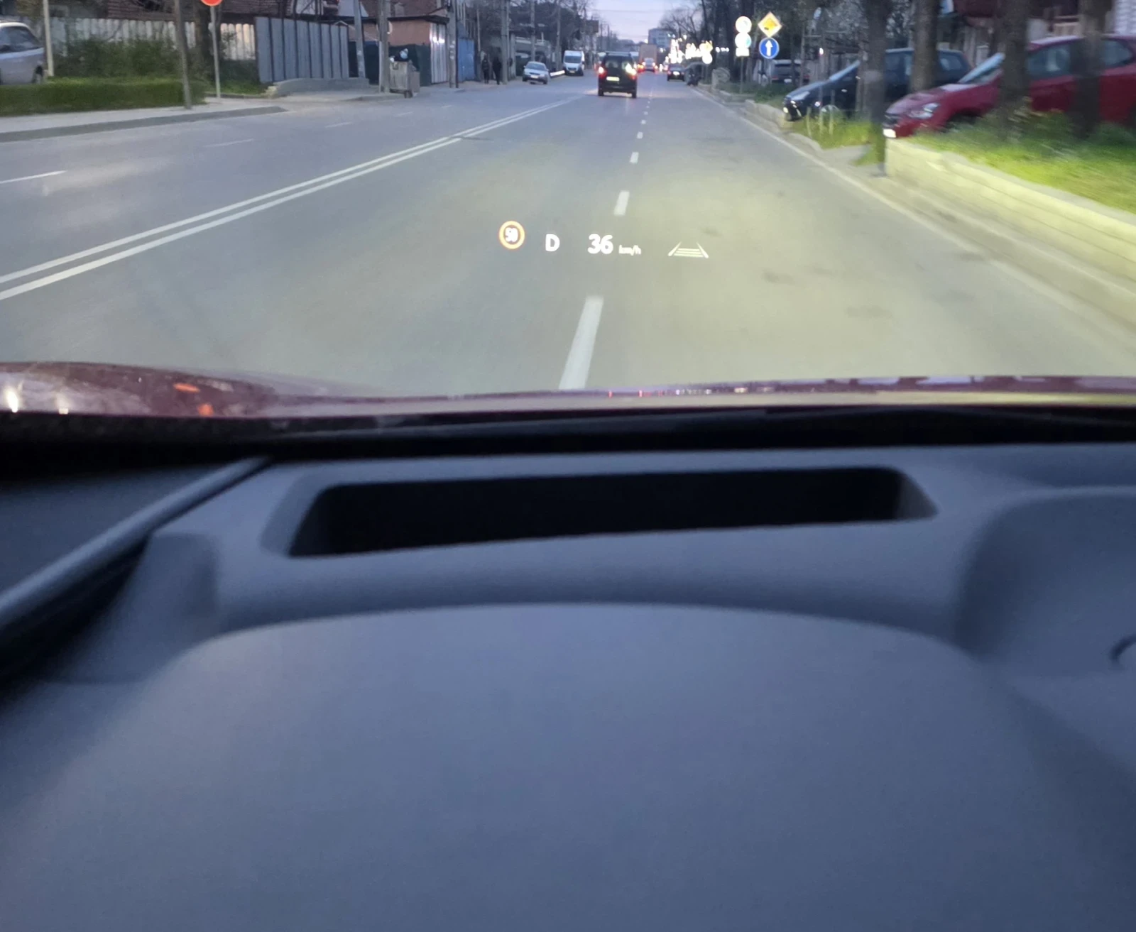 Toyota C-HR 223Hp/GR Plug-in/360* /Head up/230V/20, снимка 9 - Автомобили и джипове - 54208371