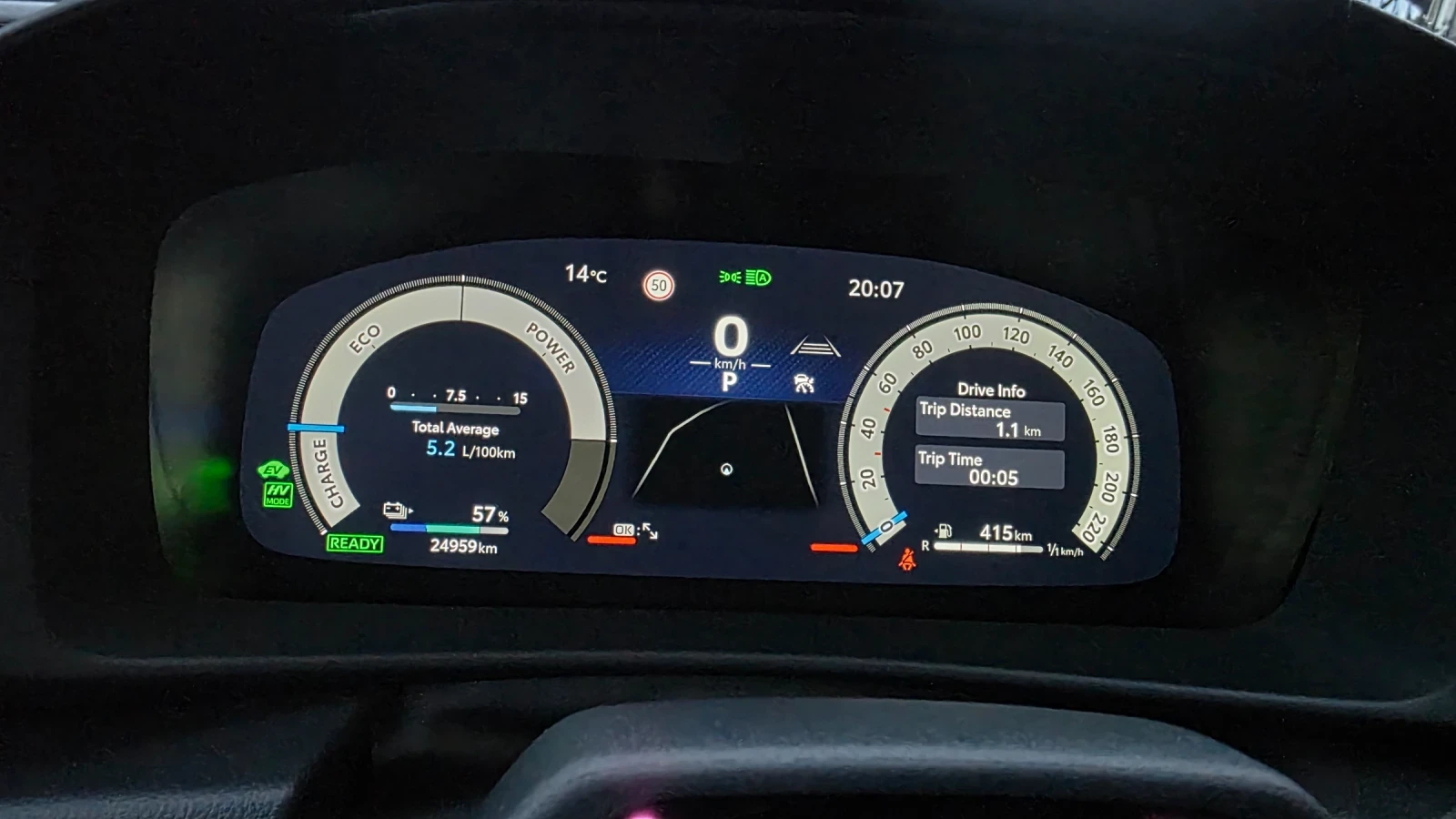 Toyota C-HR 223Hp/GR Plug-in/360* /Head up/230V/20, снимка 12 - Автомобили и джипове - 54208371