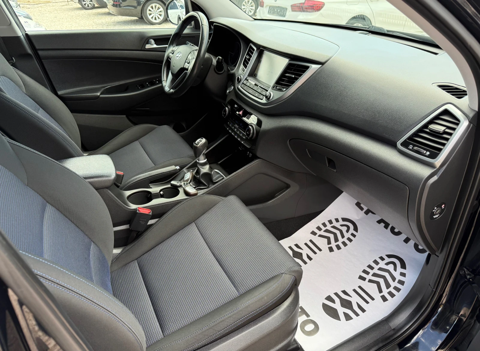 Hyundai Tucson * 1.7* CRDI* ���������* ������* �������� �������*  | Mobile.bg � ����������� 11
