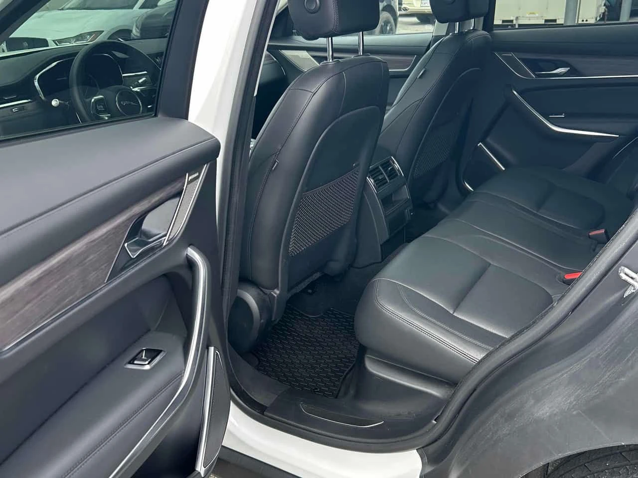 Jaguar F-PACE * P250 S * CARFAX * ЦЕНА ДО БГ, снимка 10 - Автомобили и джипове - 54918845