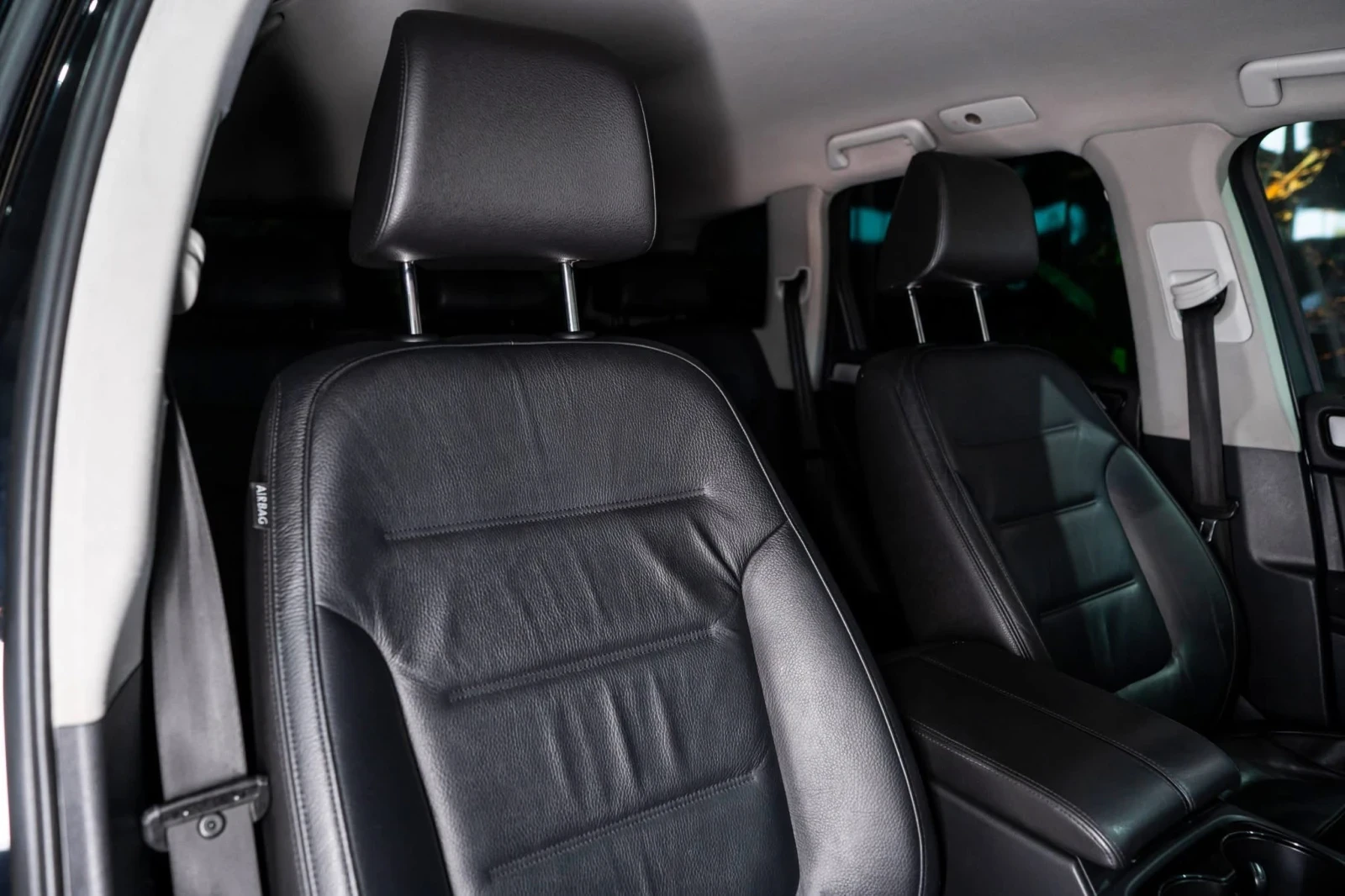 VW Touareg 3.0TDI 4MOTION LED NAVI ЛИЗИНГ 100%, снимка 13 - Автомобили и джипове - 55384782