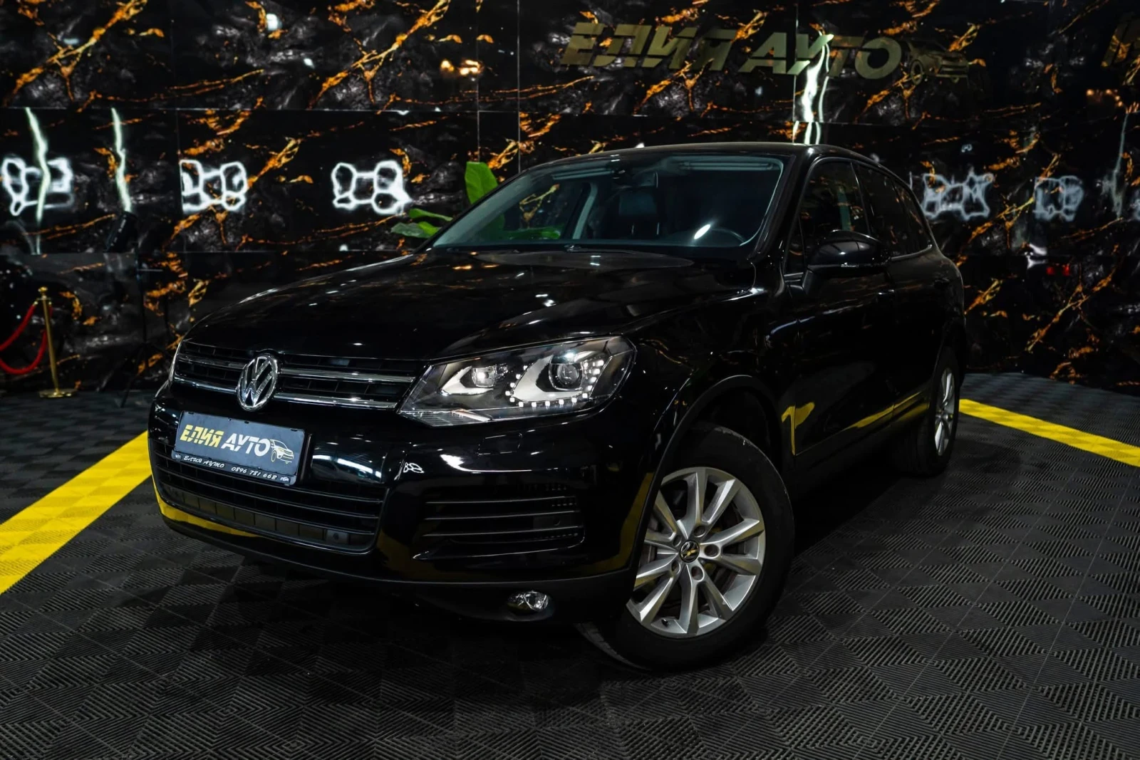 VW Touareg 3.0TDI 4MOTION LED NAVI ЛИЗИНГ 100%, снимка 5 - Автомобили и джипове - 55384782