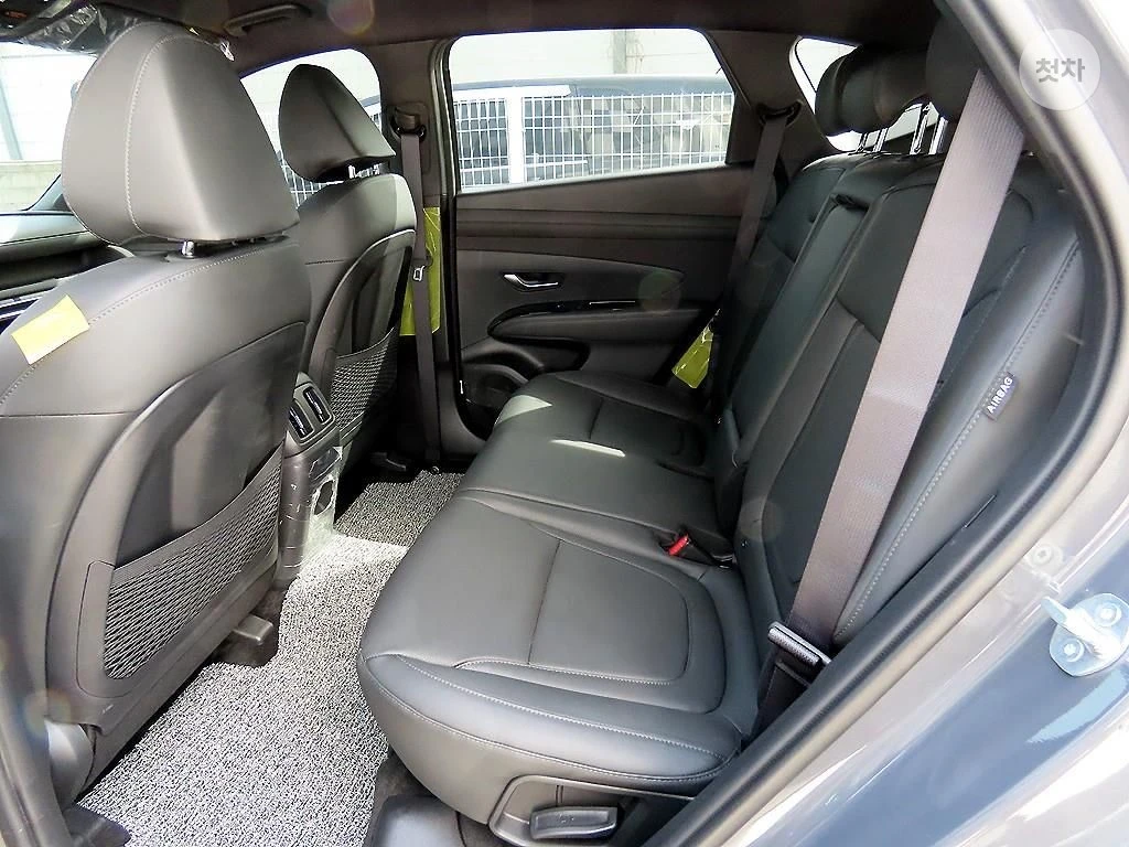 Hyundai Tucson PRESTIGE 360CAM ОБДУХ ПОДГРЕВ FULL, снимка 12 - Автомобили и джипове - 55470406
