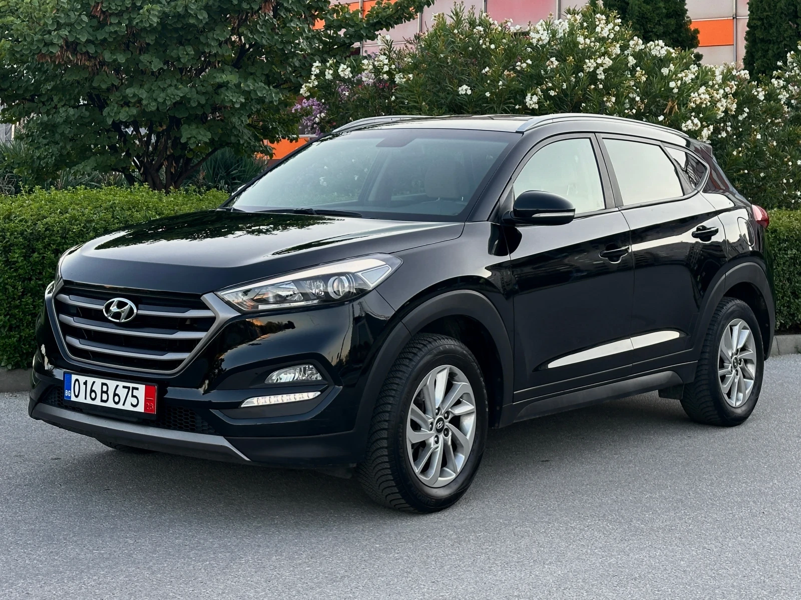 Hyundai Tucson 1.7 CRDI 102, 000 KM | ГАРАНЦИЯ