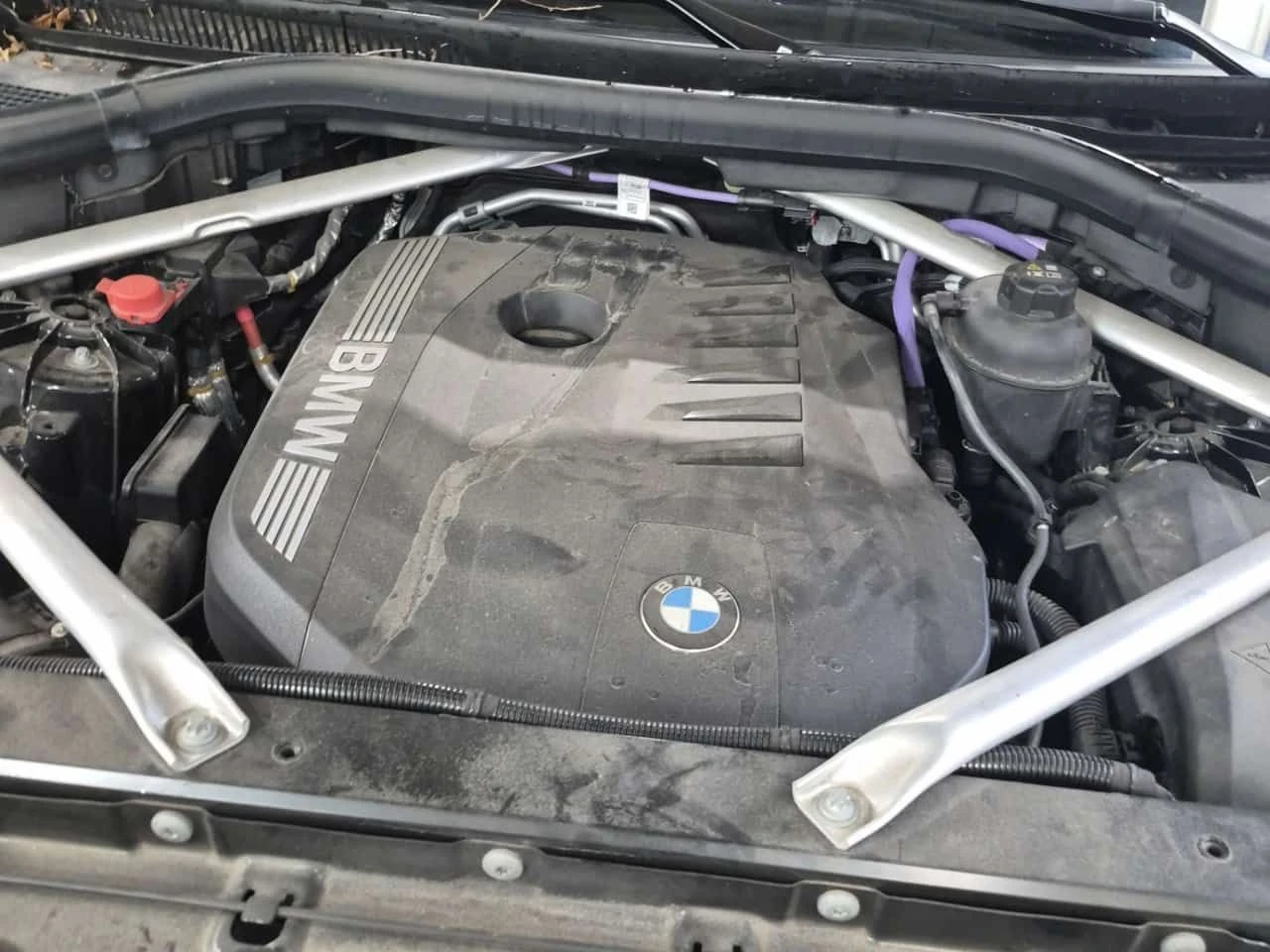BMW X6  XDRIVE40I / HUD / 360 / DISTRONIC / 2 КЛЮЧА , снимка 16 - Автомобили и джипове - 55642204