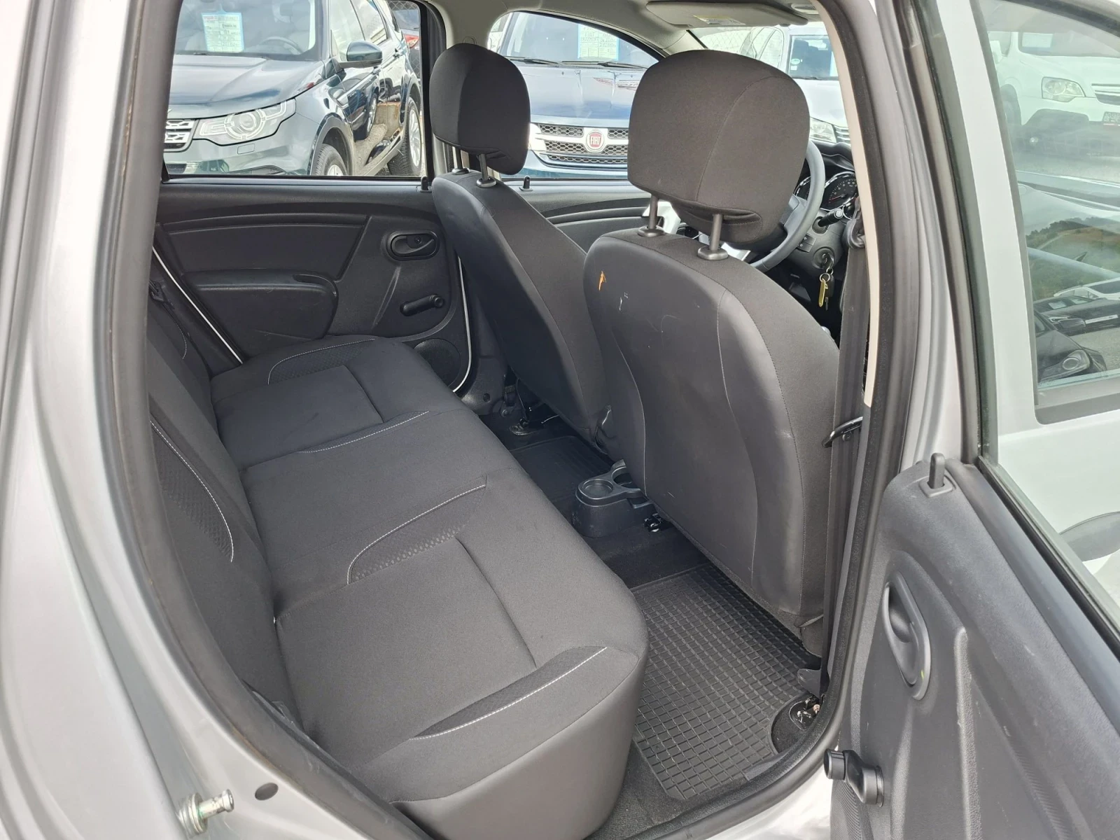 Dacia Duster 1.6I 105��.6��.�6 4�4  | Mobile.bg � ����������� 13