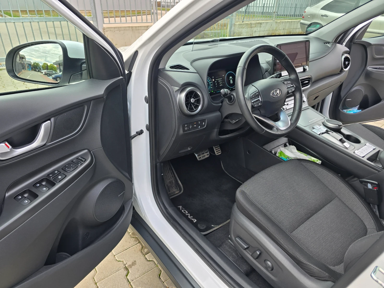 Hyundai Kona 64 kWh ����� �����  | Mobile.bg � ����������� 7