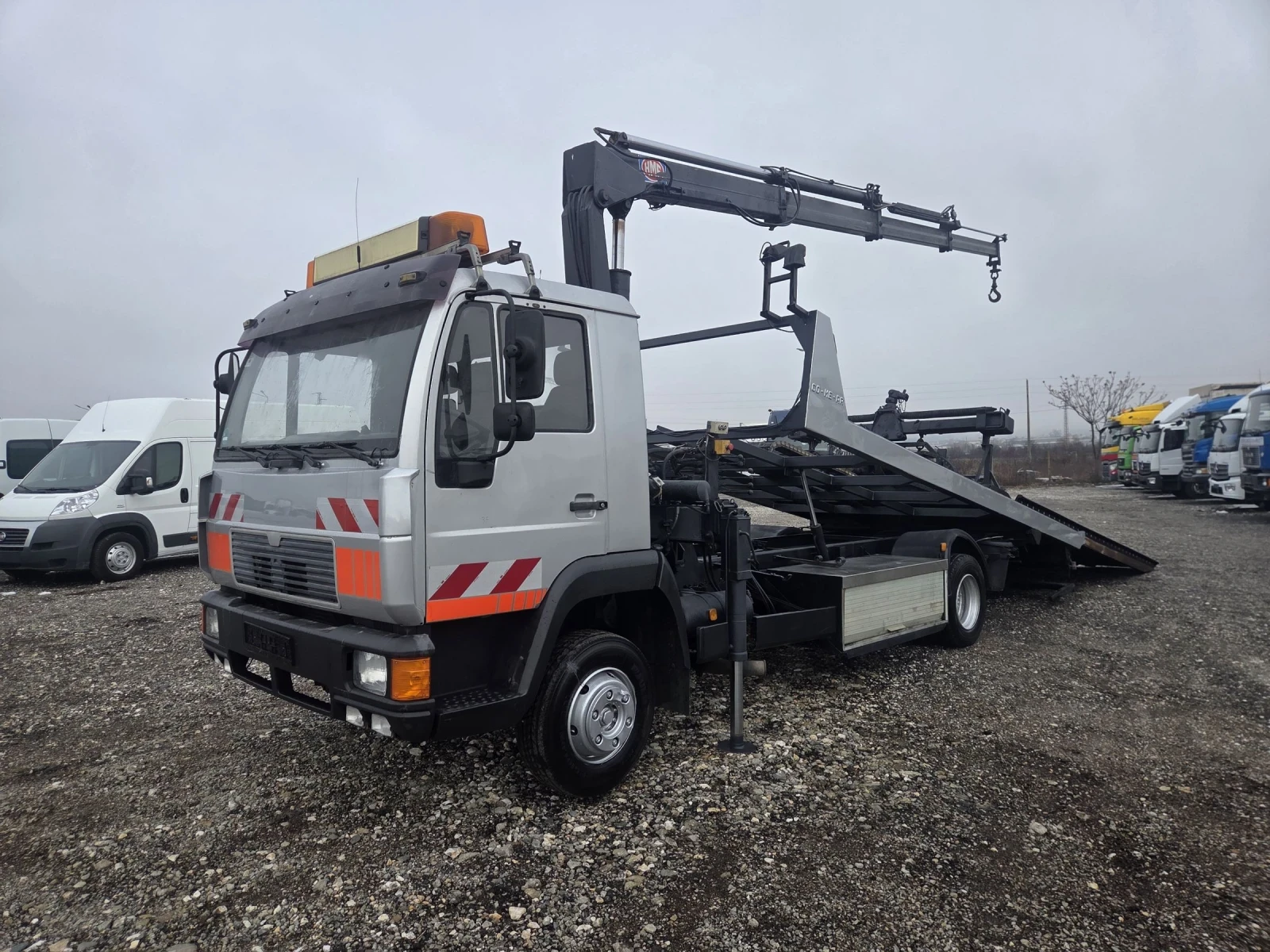 Man 12.224 Платформа, Кран, Вилици - изображение 7